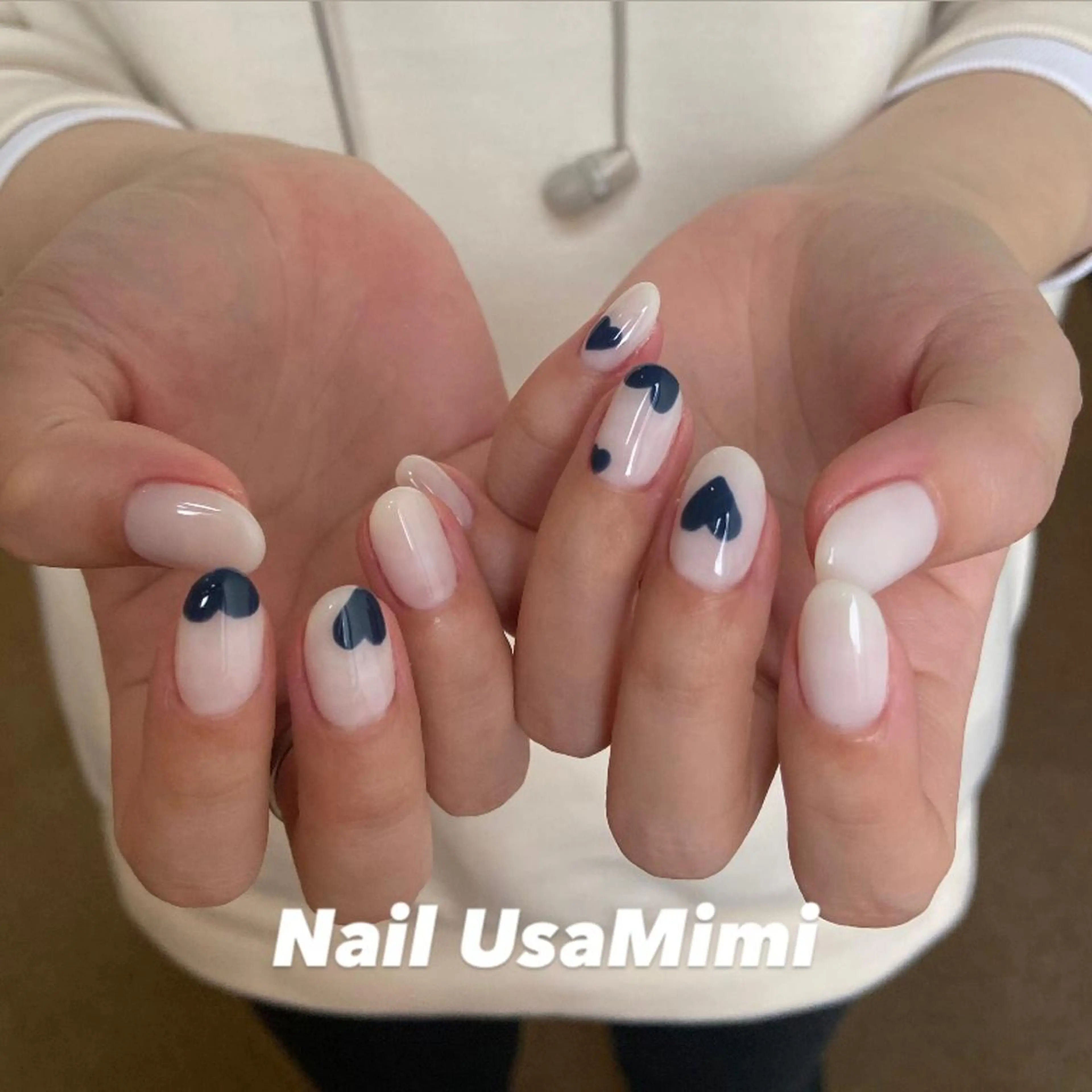 ネイル フットネイル ジェルネイル マグネットネイル 持ち込み ニュアンスネイル 本町ネイルNail UsaMimiのネイルデザイン