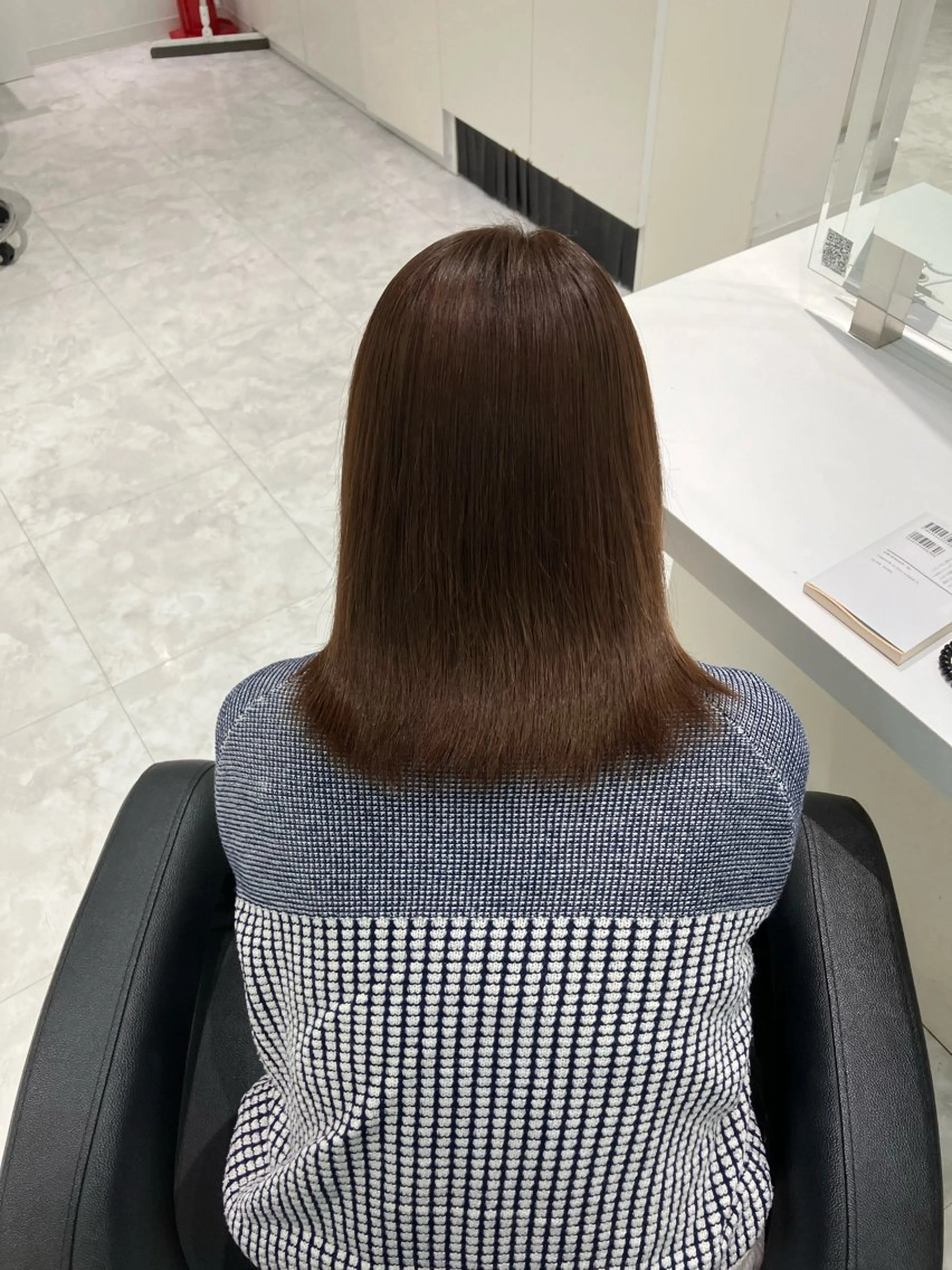 セミロング カラー ヘアアレンジ 🫧透明感ラベンダー 似合わせ🫧あい🫧のヘアスタイル