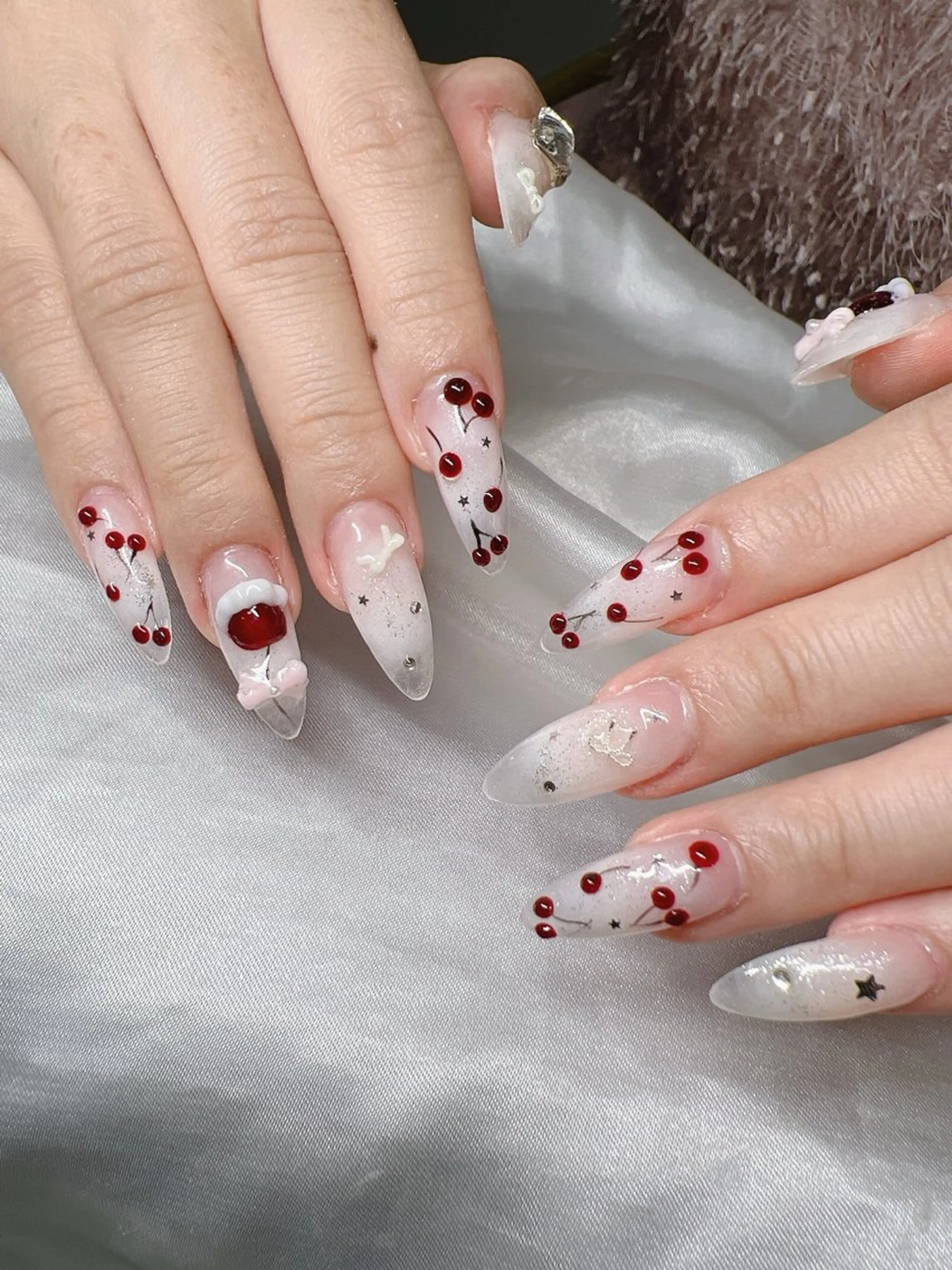 ネイル 長さ出し グラデーション 卒業式 キラキラネイル マグネットネイル ハンドネイル Lee Nailsのネイルデザイン