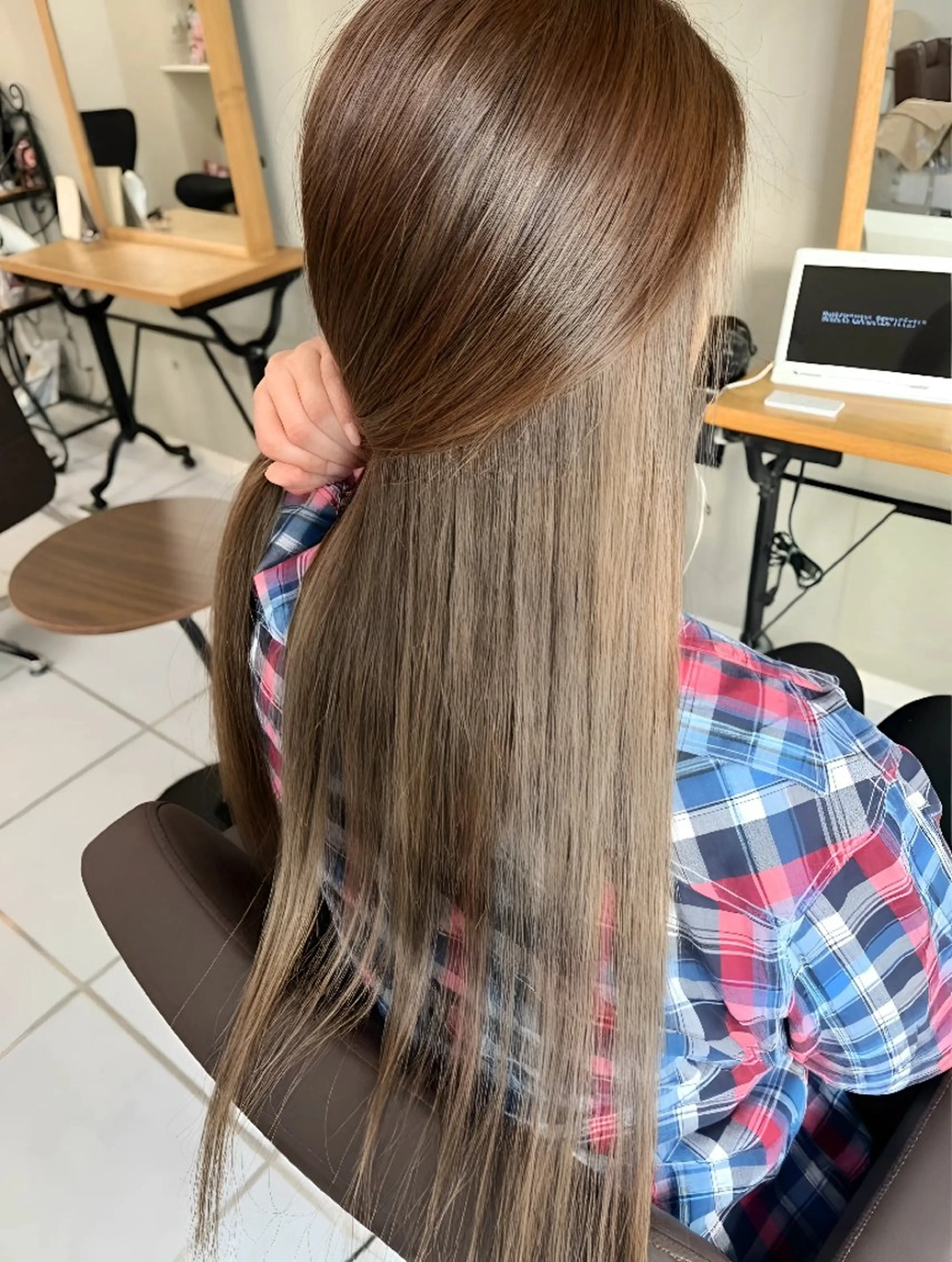 ロング カラー ヘアカラー ma cherie 三浦直美のヘアスタイル