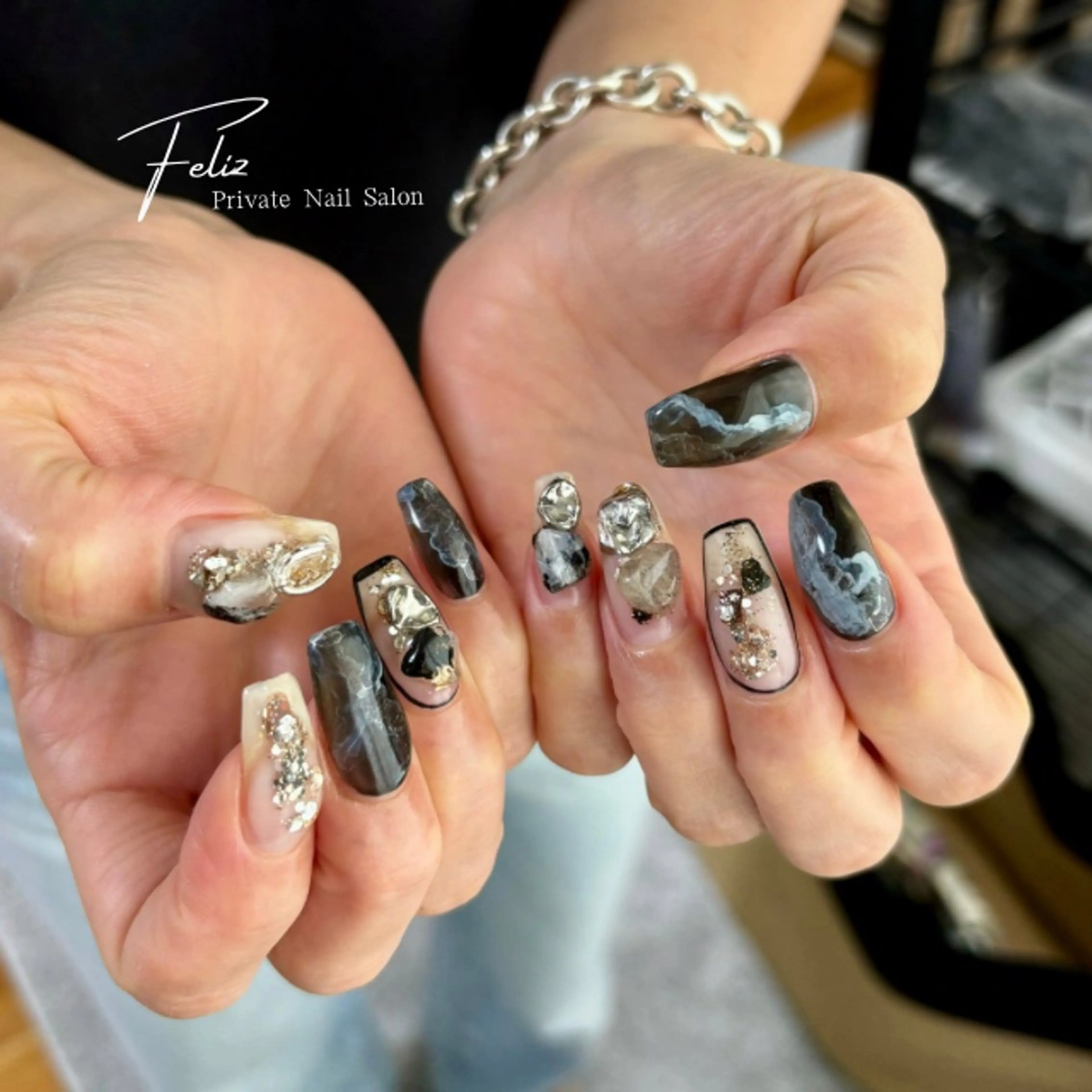 ネイル ハンドネイル ハンドケア Feliz所属・Feliz 楽しいネイルサロンのネイルデザイン