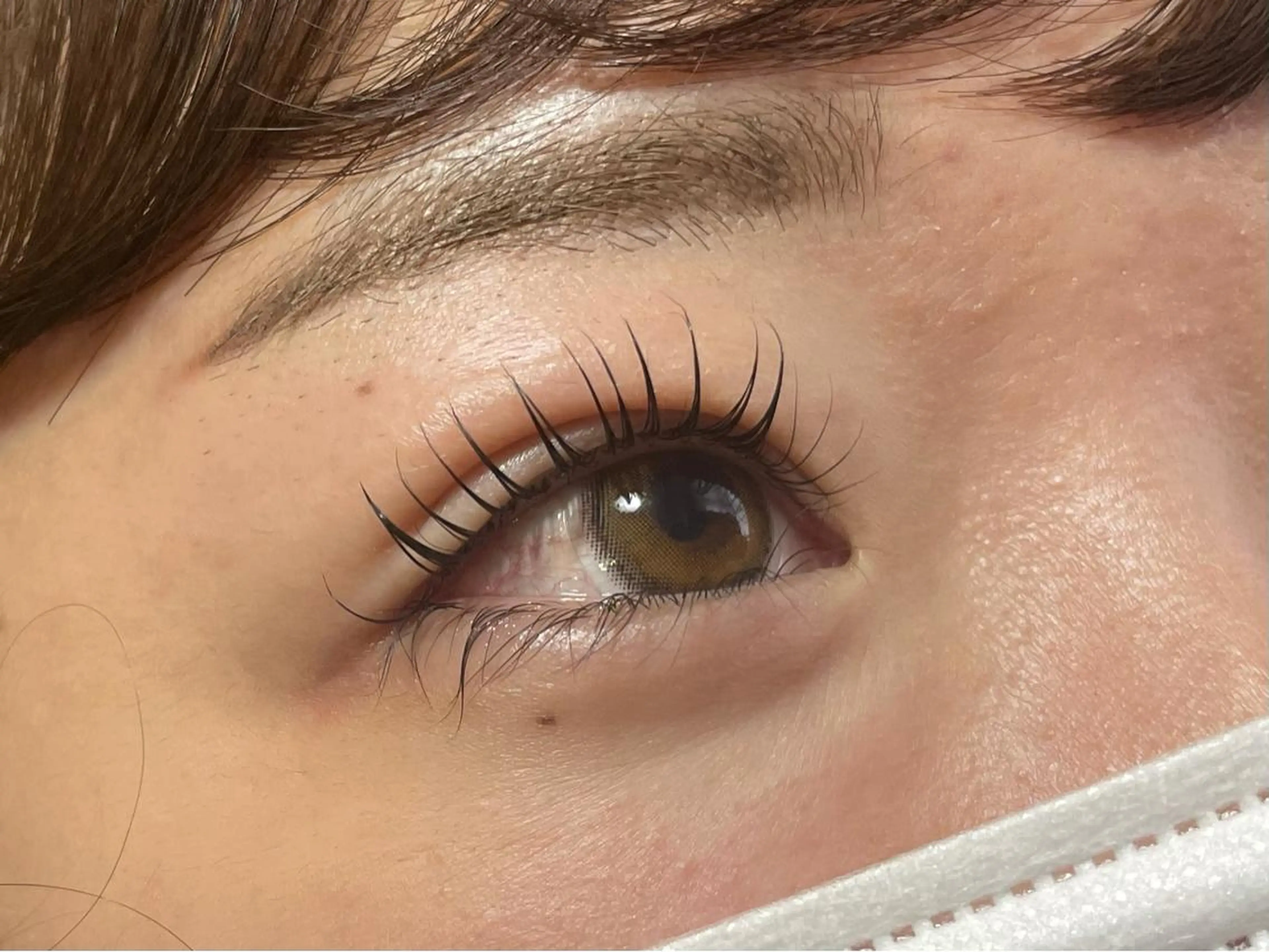 マツエク・マツパ 向井 萌華の眉毛・アイブロウイメージ