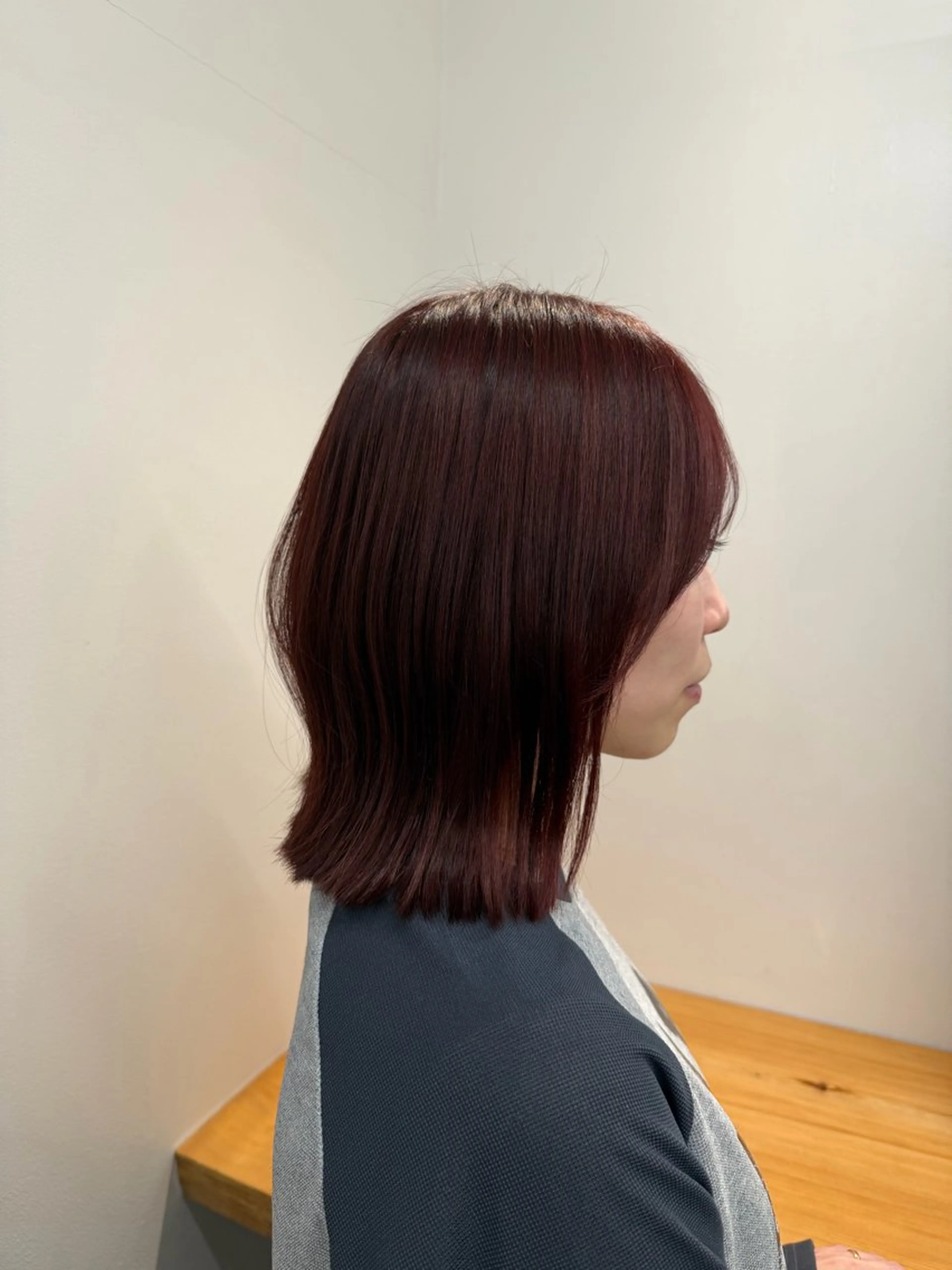 ショート カット ヘアカラー 江藤 かえでのヘアスタイル