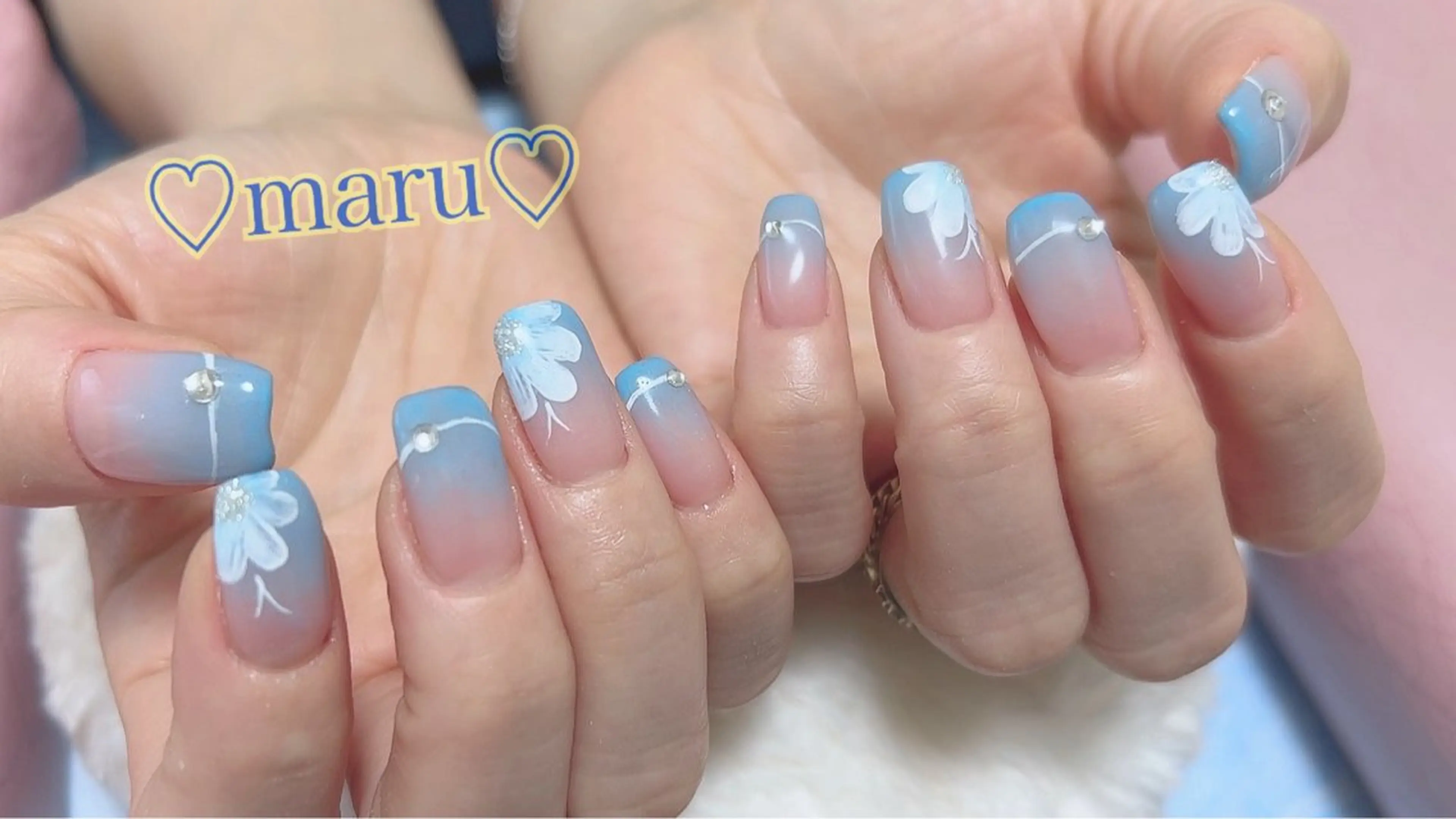 ネイル ハンドネイル フットネイル まるみ ♡のネイルデザイン