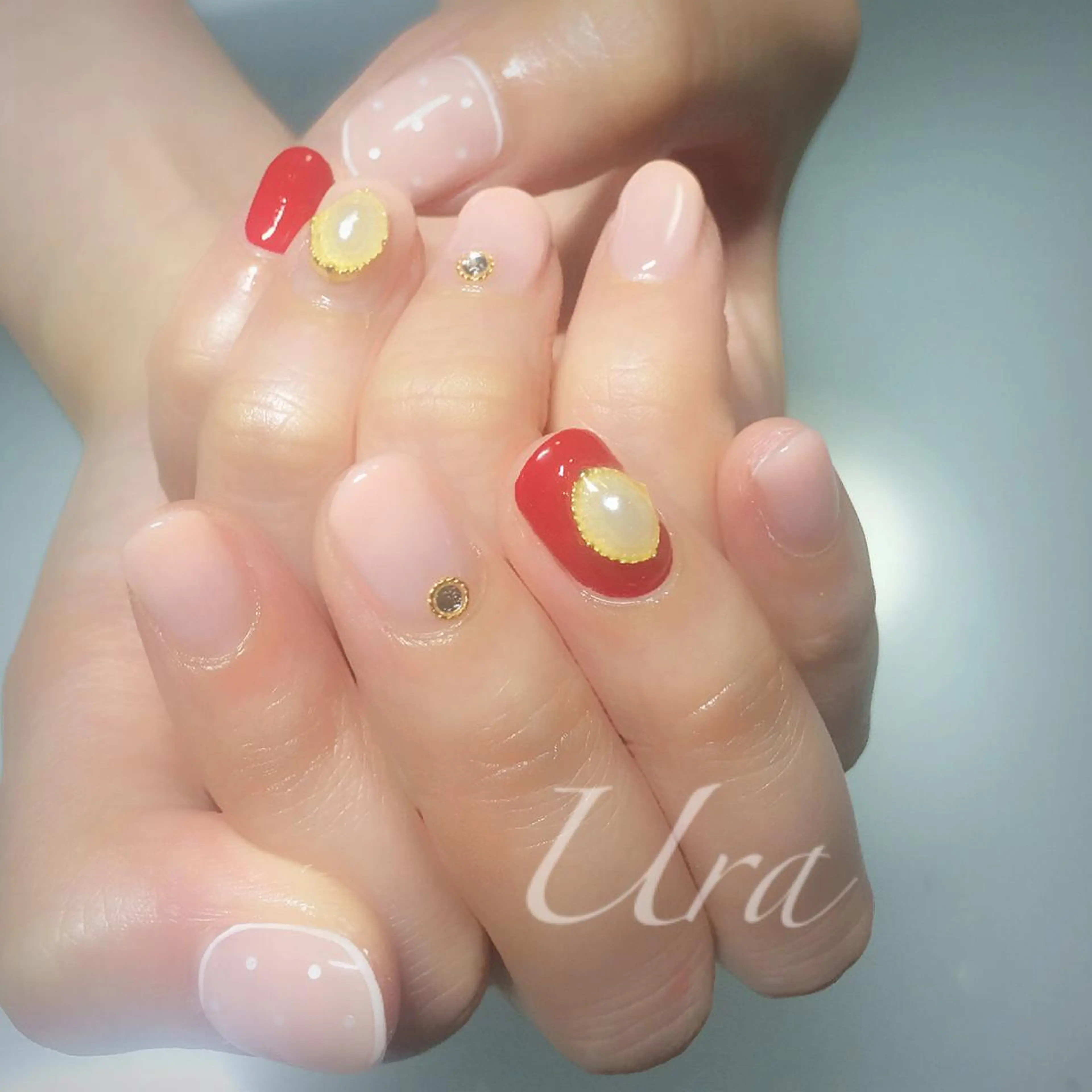 ネイル 赤色 UrakoNail 《nail》のネイルデザイン