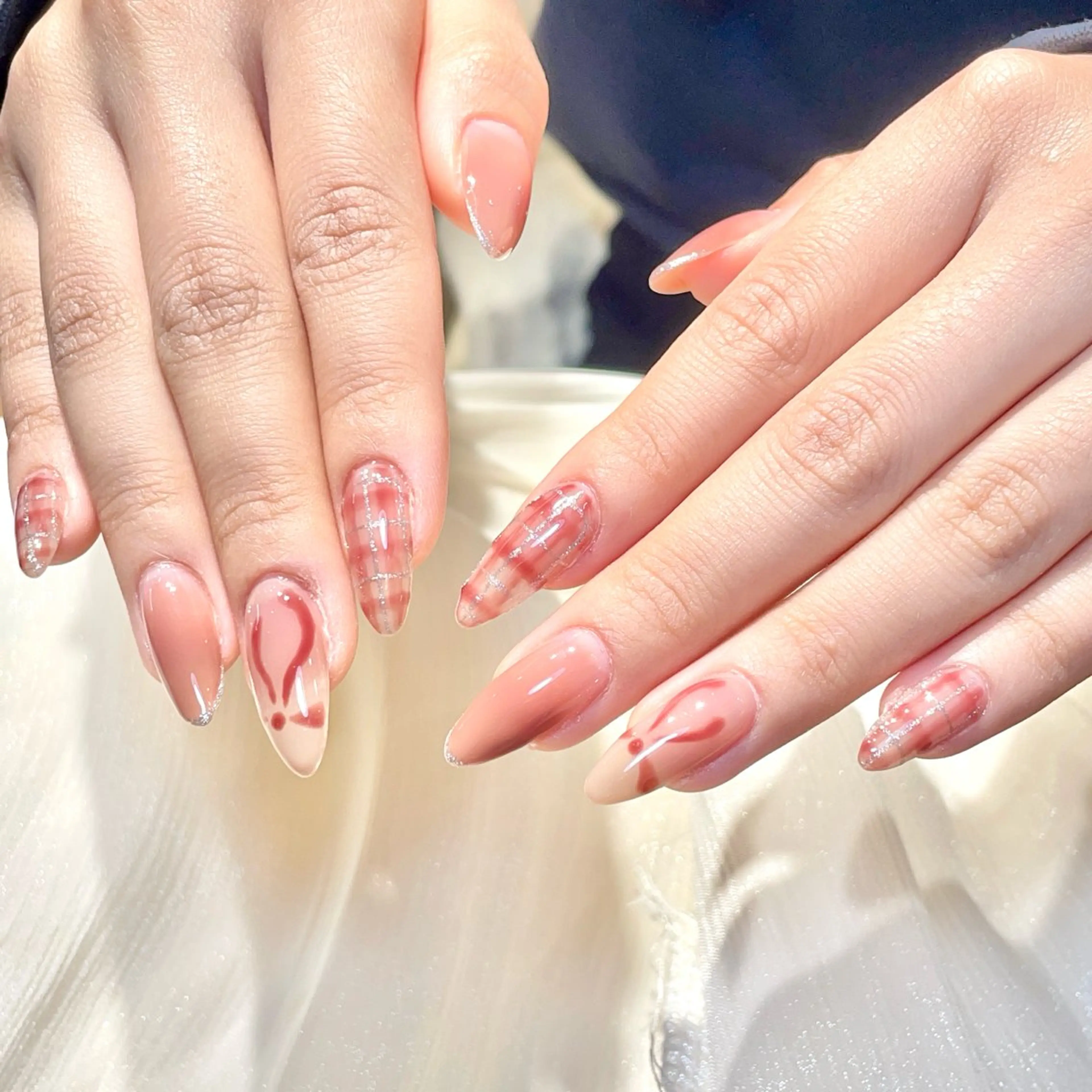 ネイル ハンドネイル SunNail池袋 🍧エミリーのネイルデザイン