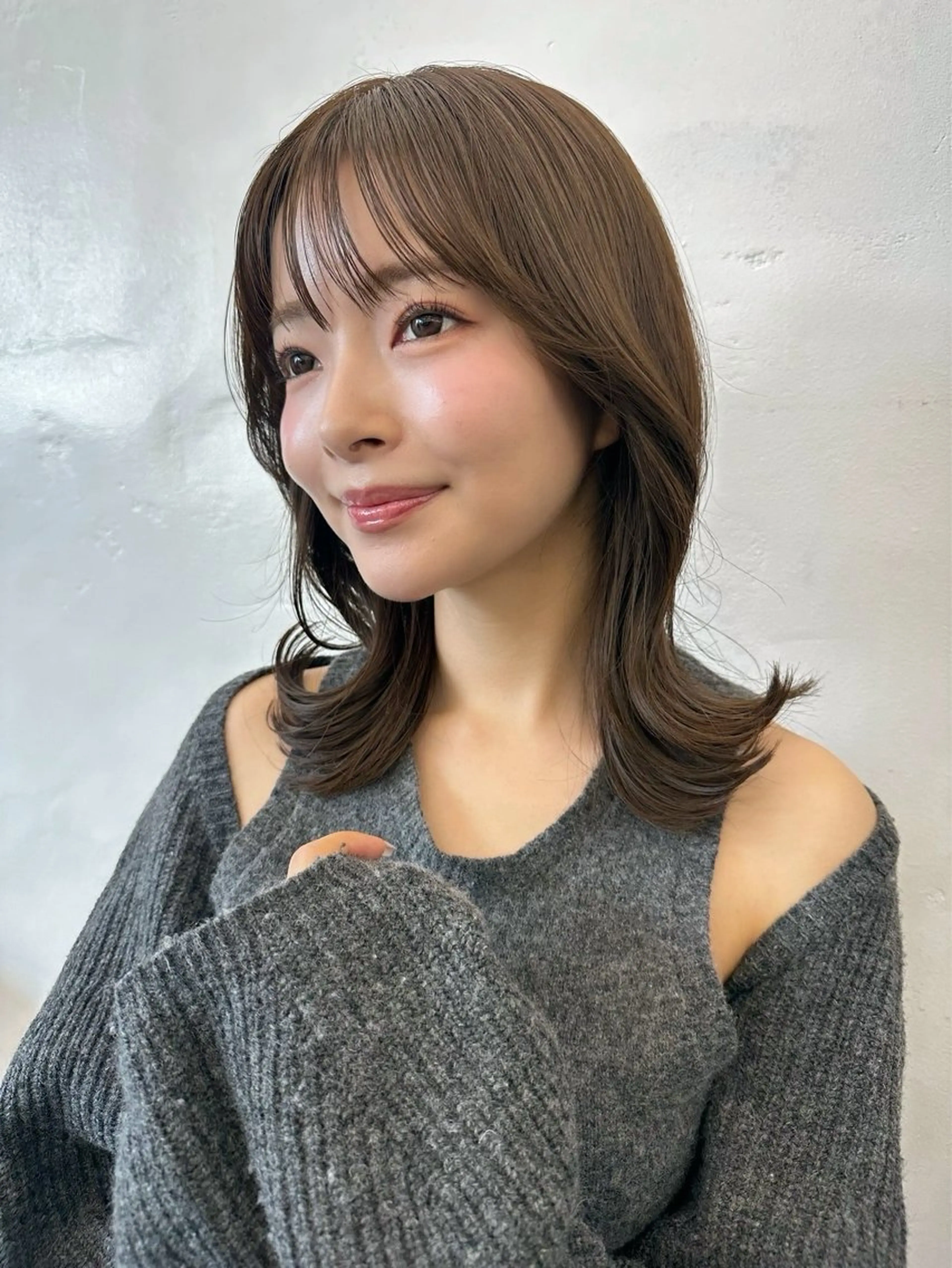 ミディアム カット ヘアカラー トリートメント レイヤーカット/透明 感カラー✨けいとのヘアスタイル