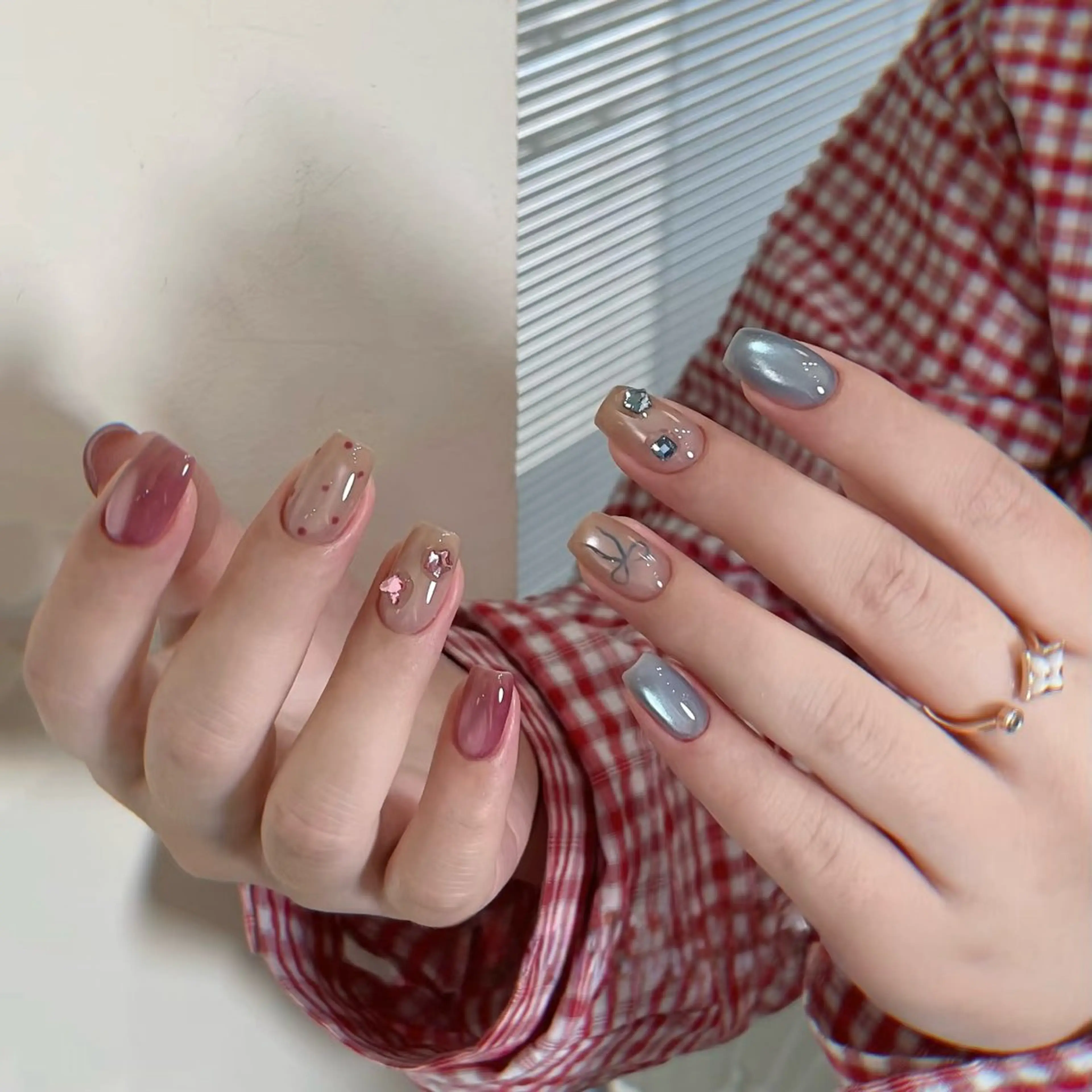 ネイル フットネイル Iris Nail所属・akige akigeのネイルデザイン