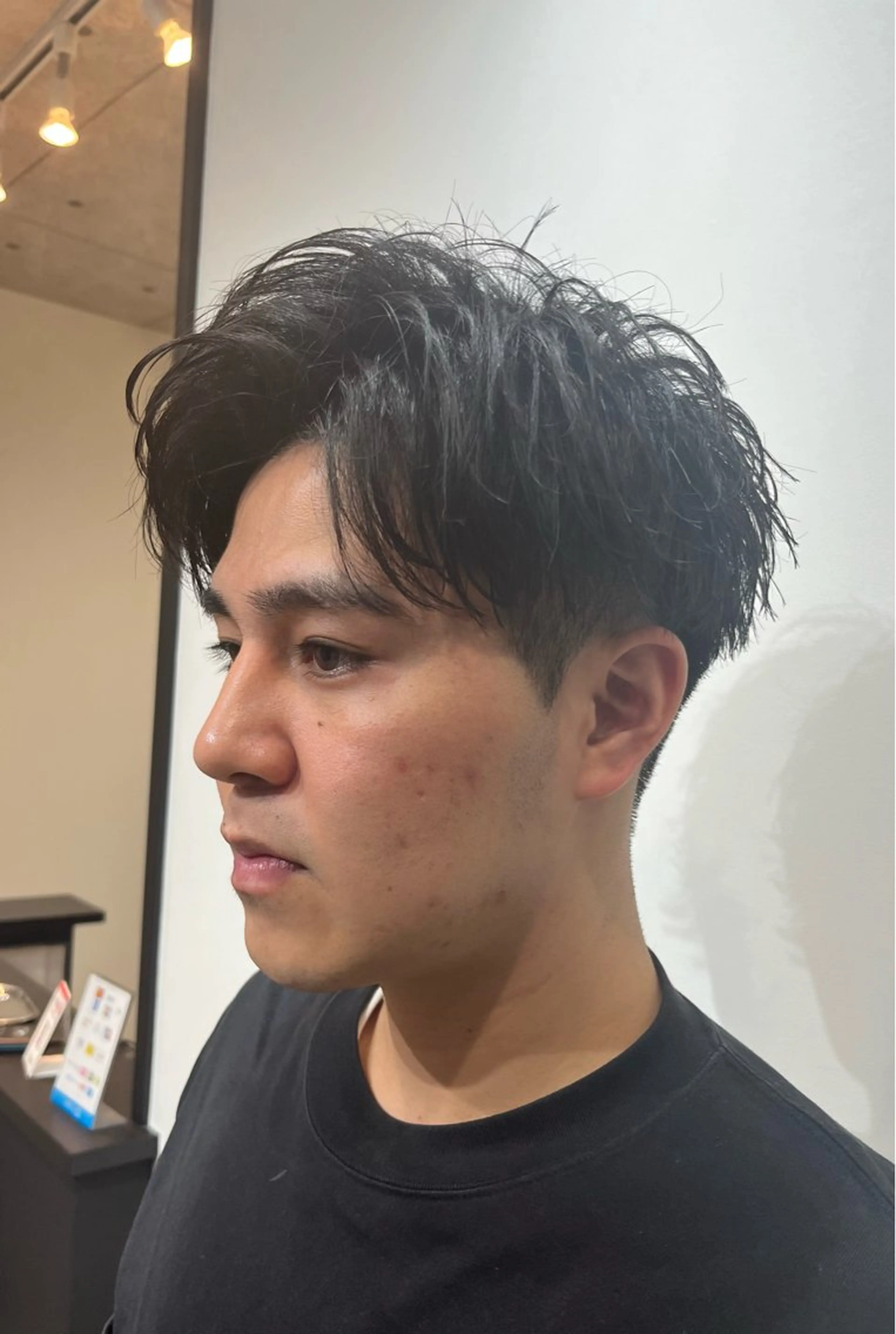 ショート メンズ アップバング メンズショート ショートヘア カット トリートメント 【店長】メンズ職人 短髪　ハイトーン🔥のヘアスタイル