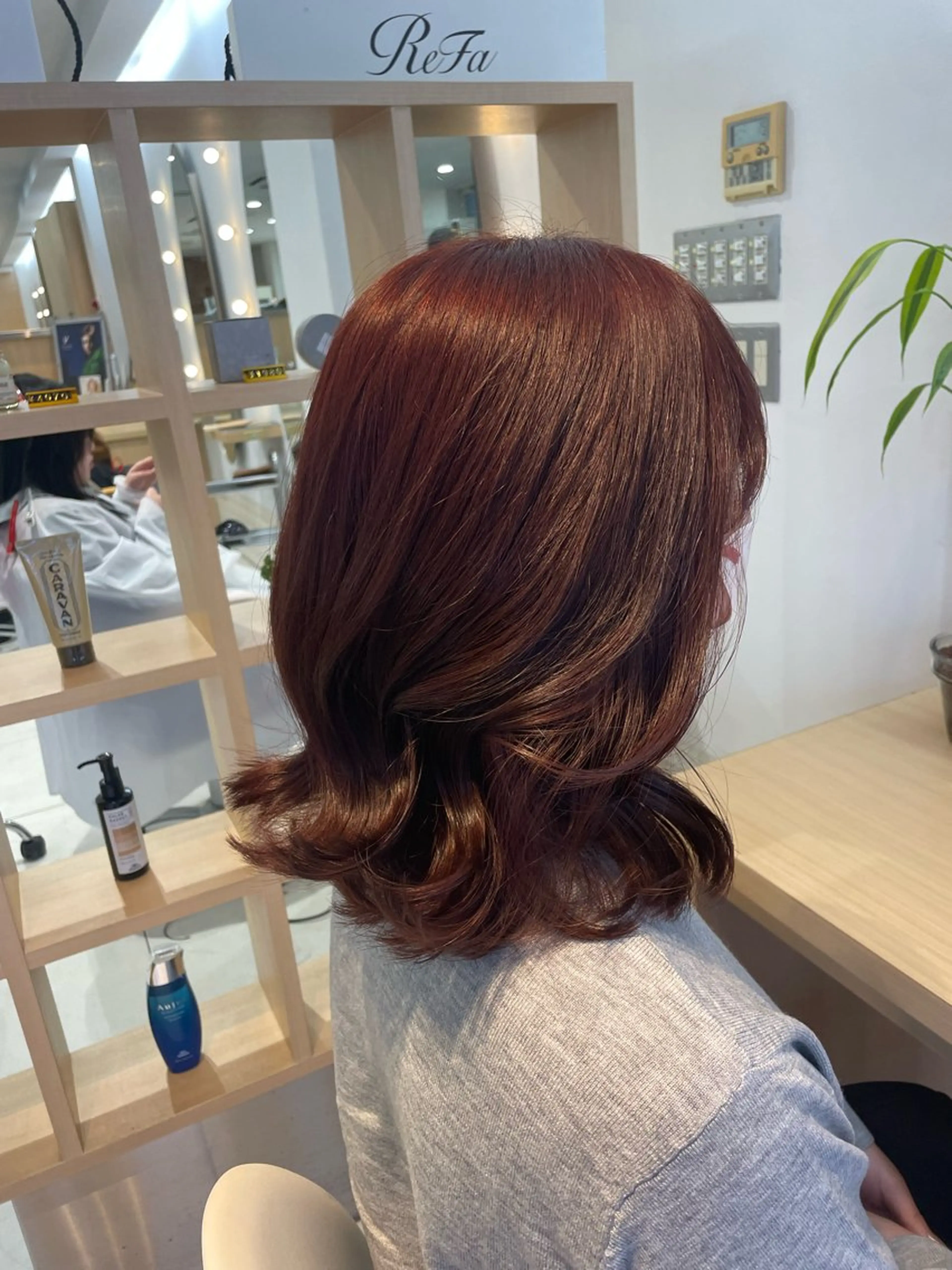 セミロング カット ヘアカラー トリートメント nuu 栄所属・🧸SAKI🎀 韓国レイヤーのヘアスタイル