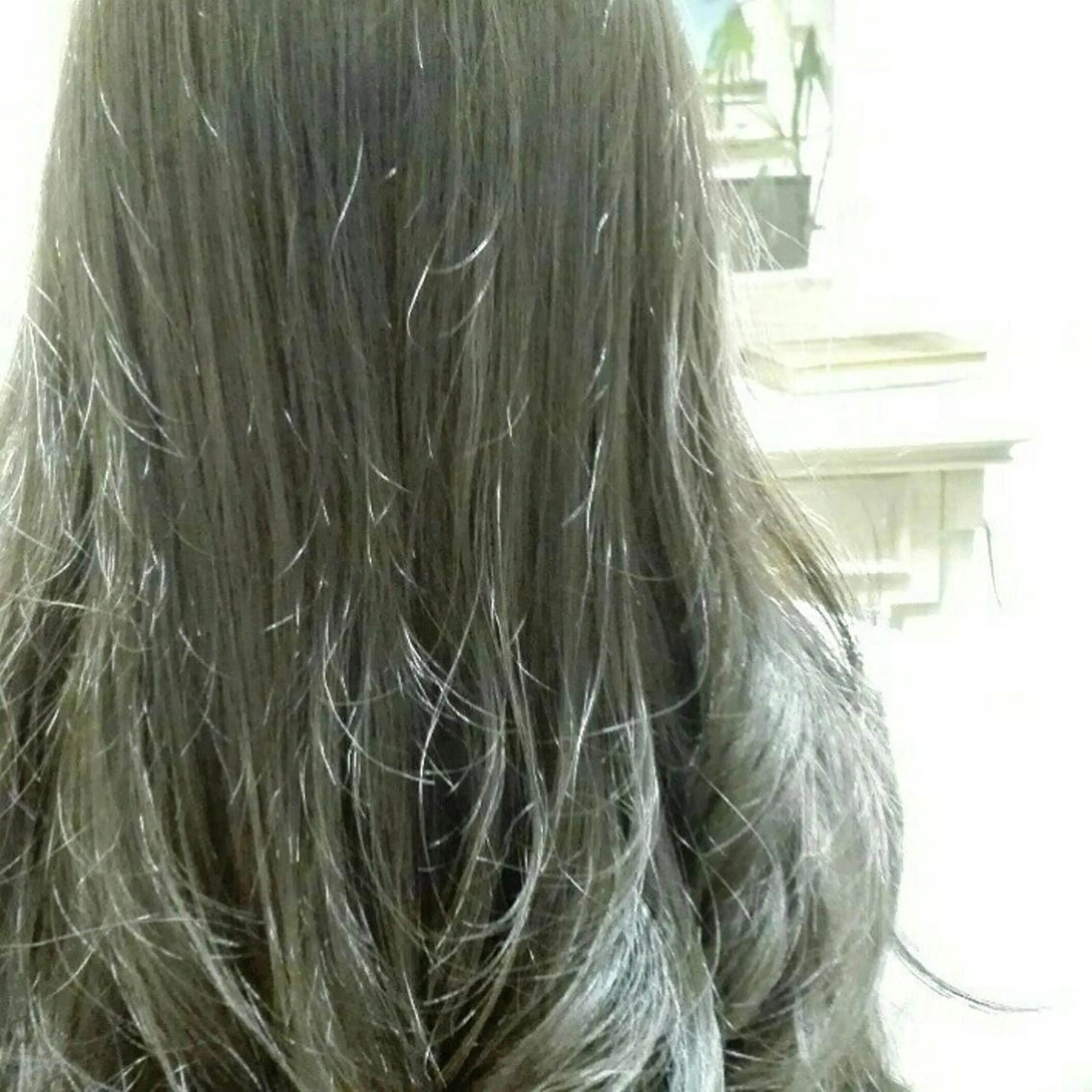 ロング カラー パーマ ヘアアレンジ メンズ キッズ ネイル マツエク・マツパ メンズハイライト アディクシーカラー アッシュ 透明感カラー グラデーションカラー Beauty&Relaxation MEGUMI所属・MEGUMI megumiのヘアスタイル