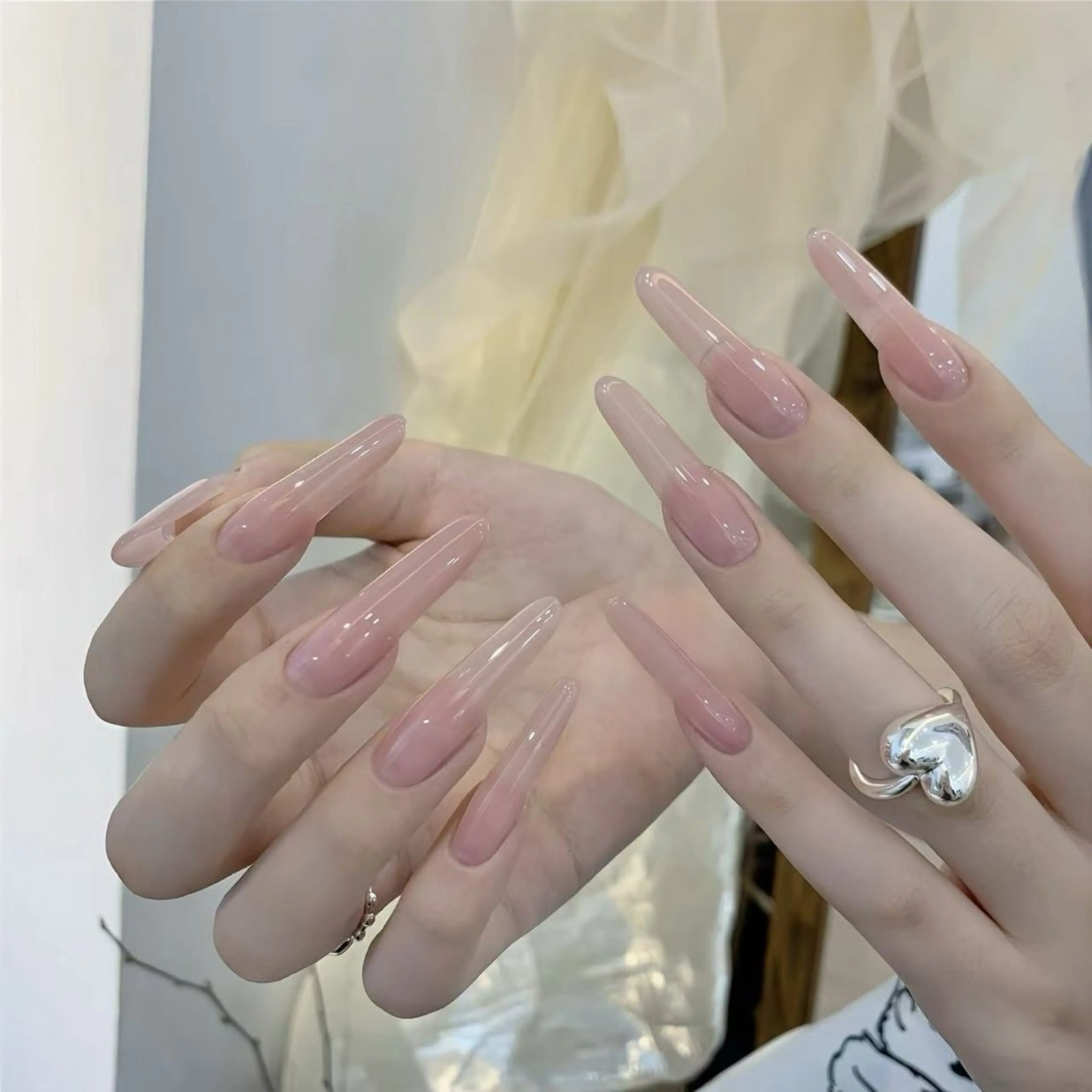 ネイル 長さ出し フレンチネイル 韓国ネイル マグネットネイル マグネットフレンチ sun nail池袋 モデル募集のネイルデザイン