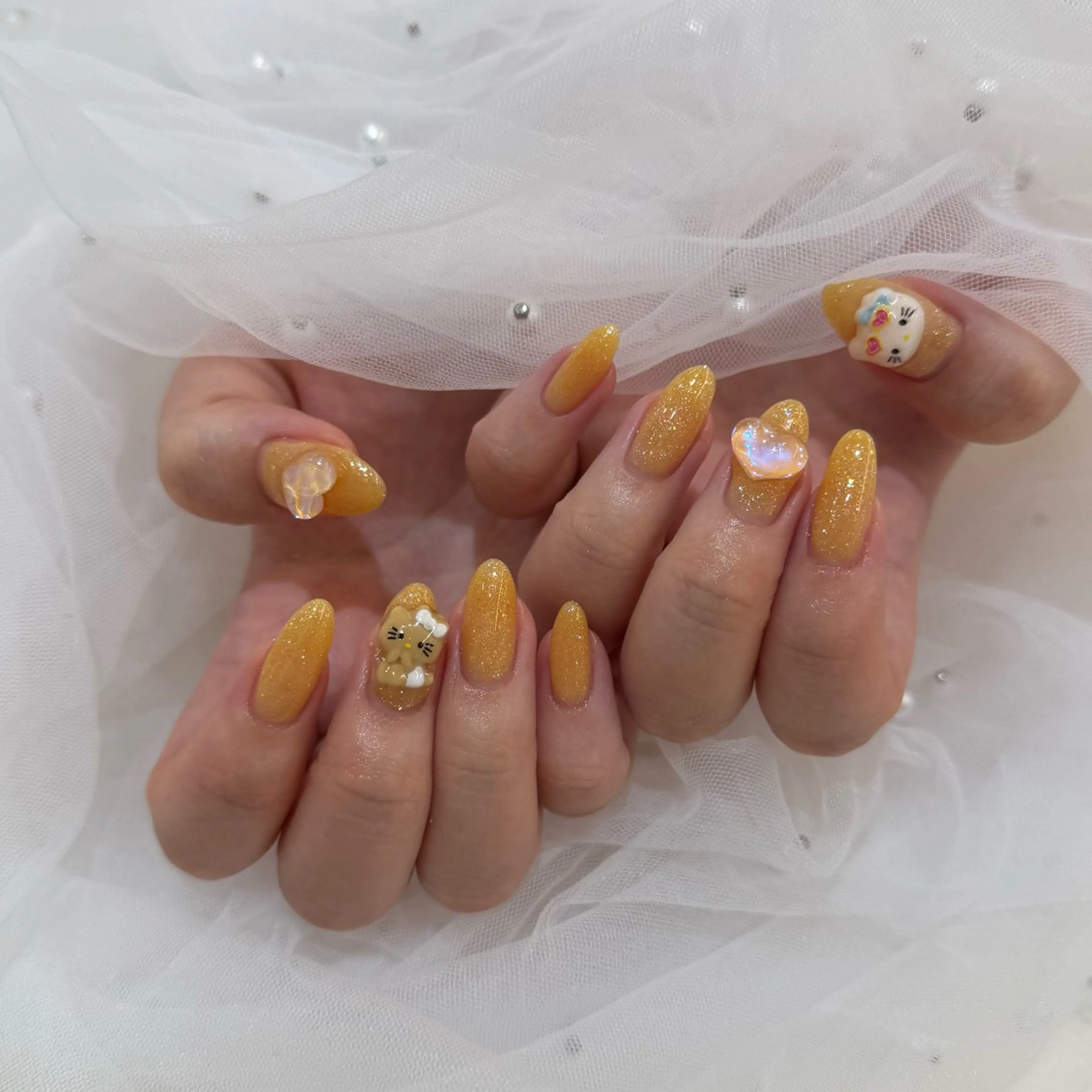 ネイル pool Yuzu🌷のネイルデザイン