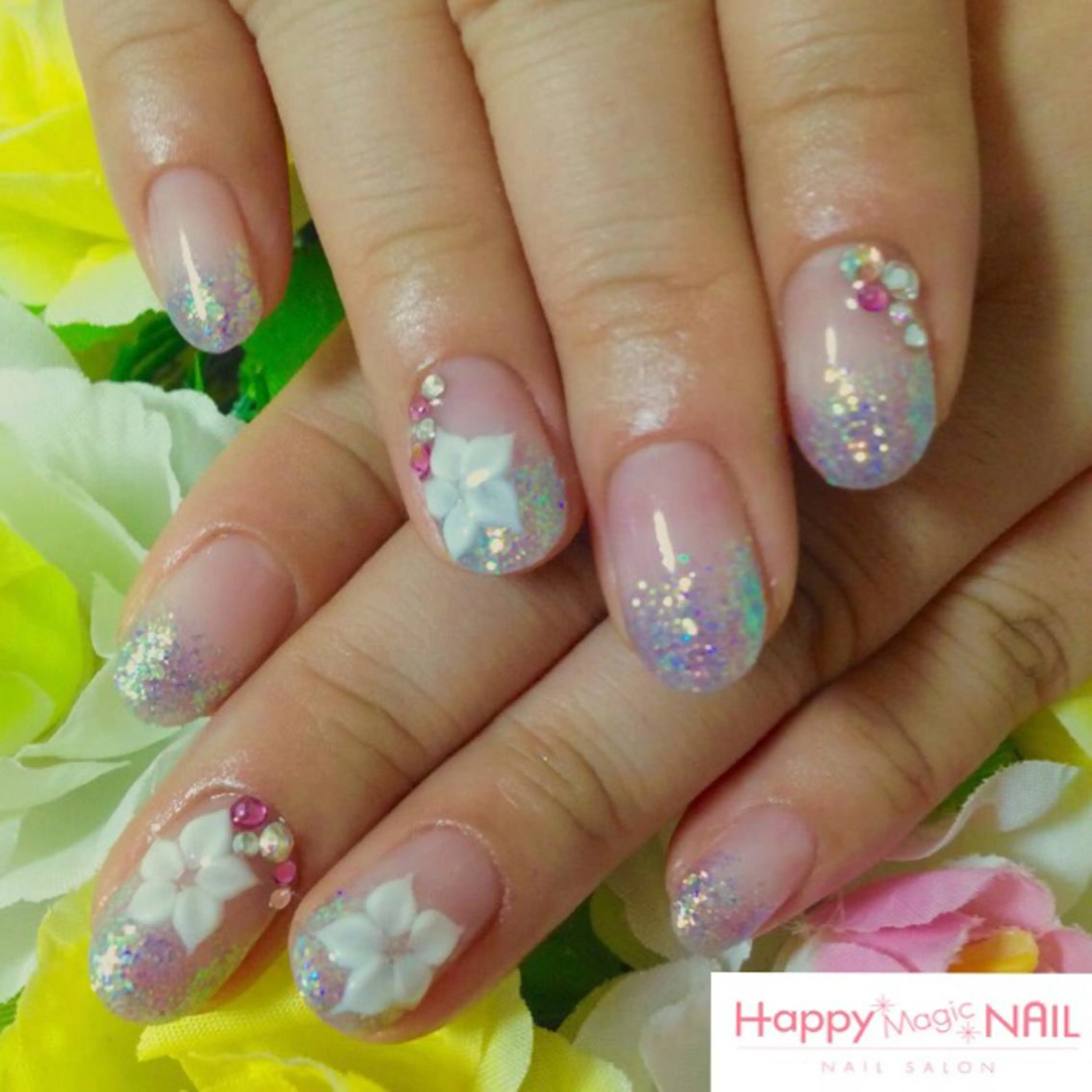 ネイル ジェルネイル HappyMagic NAILのネイルデザイン