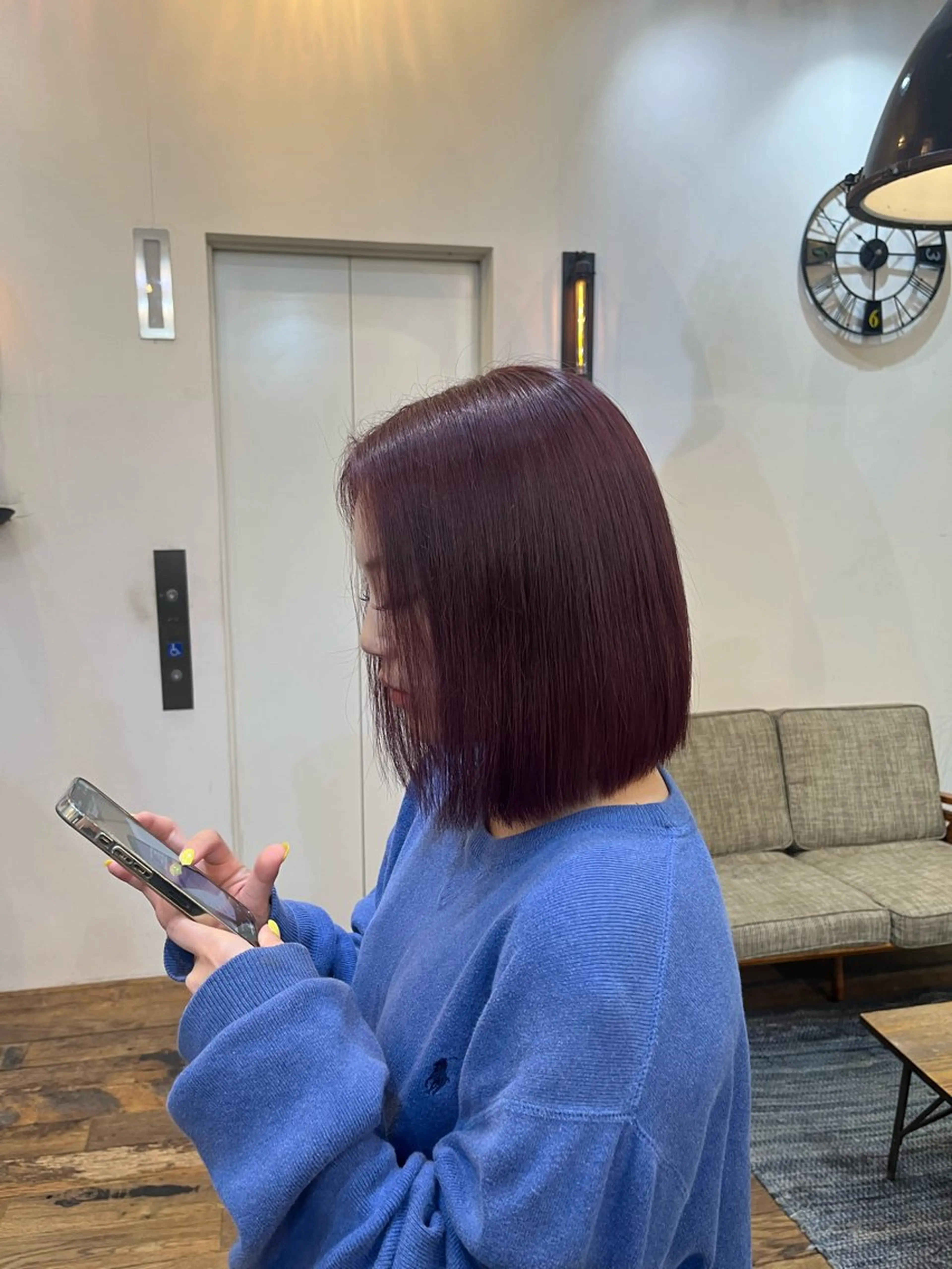 カラー 清水 こなねのヘアスタイル