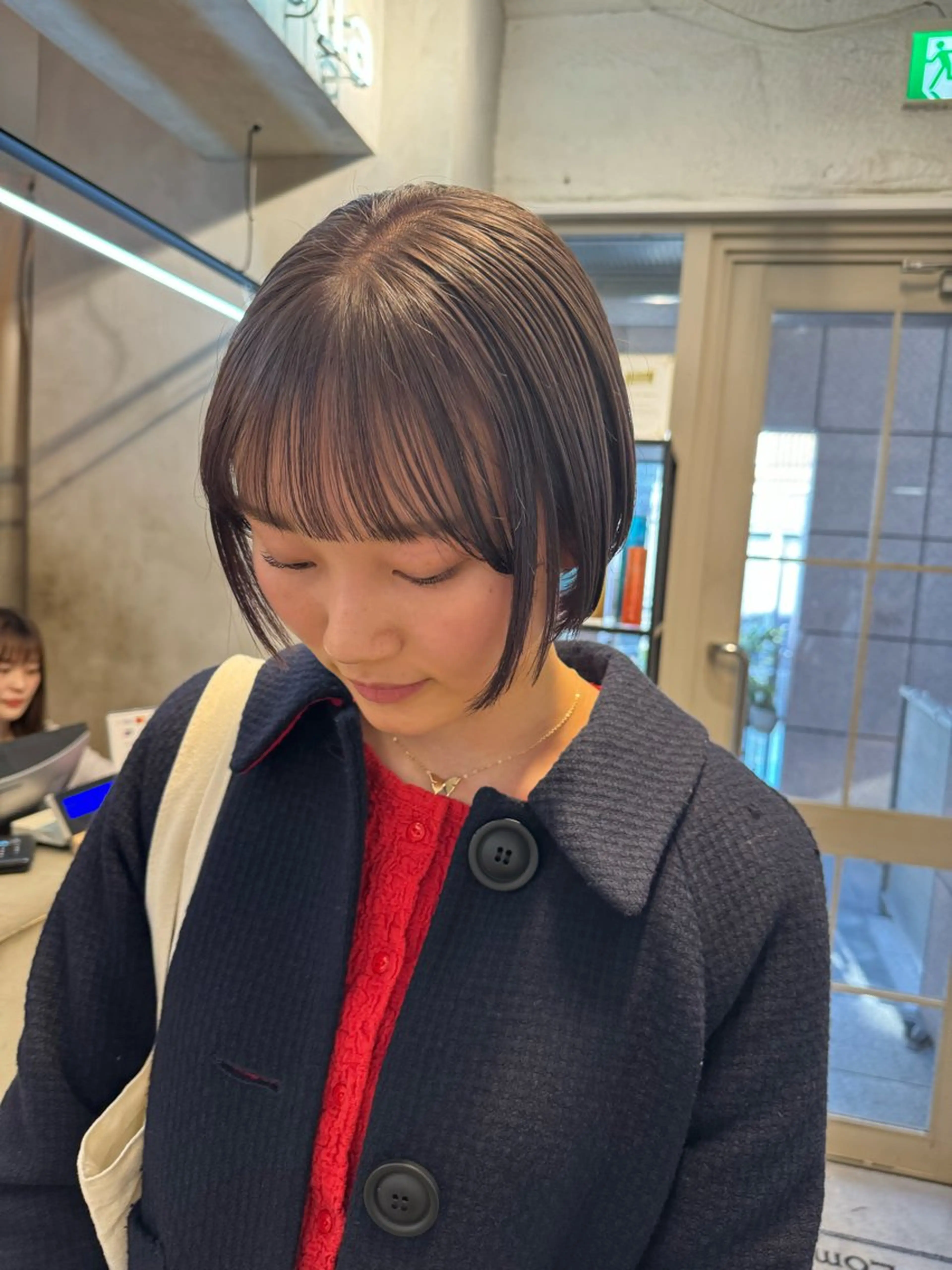 ミディアム カラー ブリーチ 透明感カラー カット ヘアカラー Lomalia 🤍🫧/makoのヘアスタイル