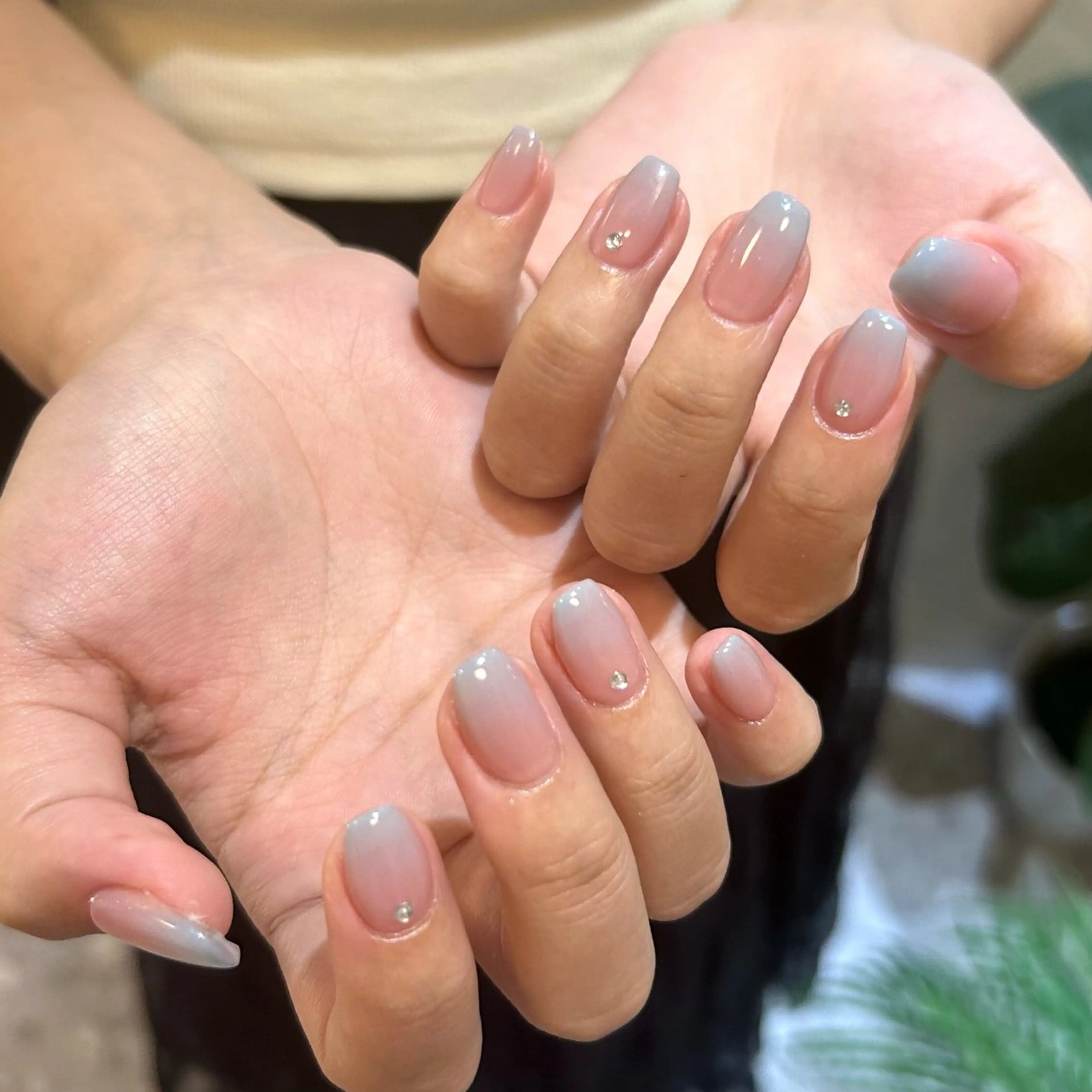 ネイル ハンドネイル Zina🌙 SHIORIのネイルデザイン