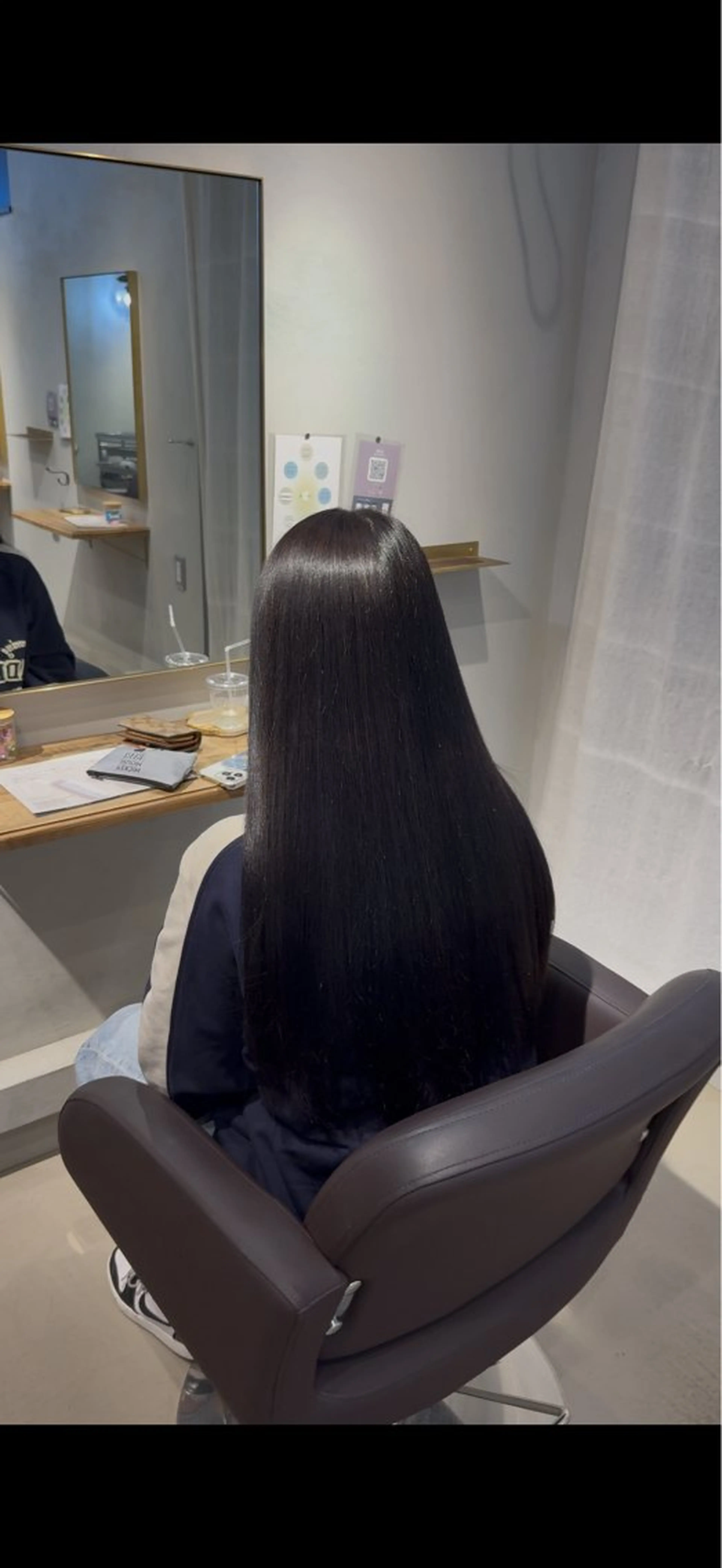 ロング カラー 透明感カラー シルバー 🌺 波月のヘアスタイル