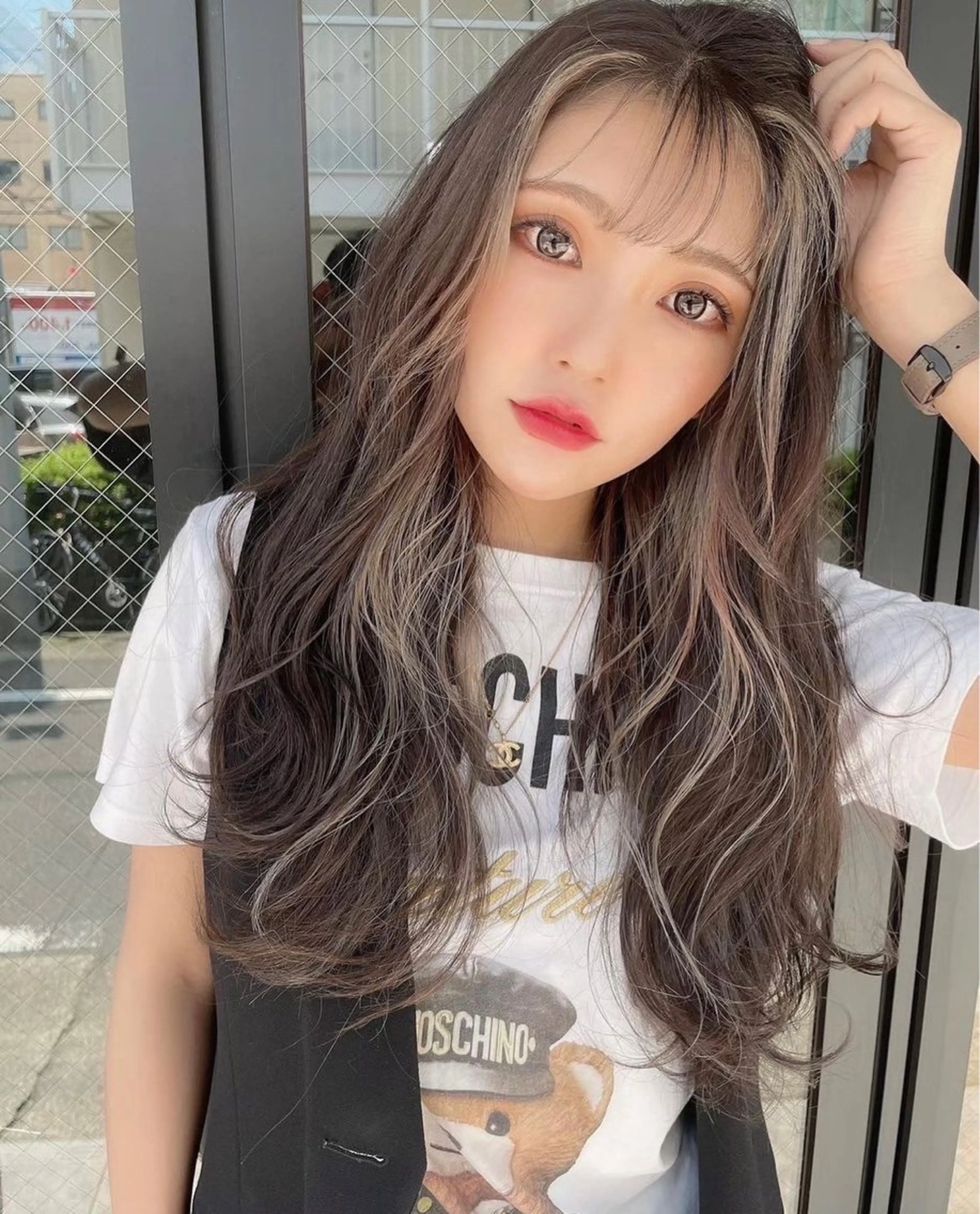 ロング ボブ ハイライト 髪質改善 韓国風ヘア 小顔カット ヘアカラー トリートメント 透明感カラー/カット 髪質改善/森栄範のヘアスタイル