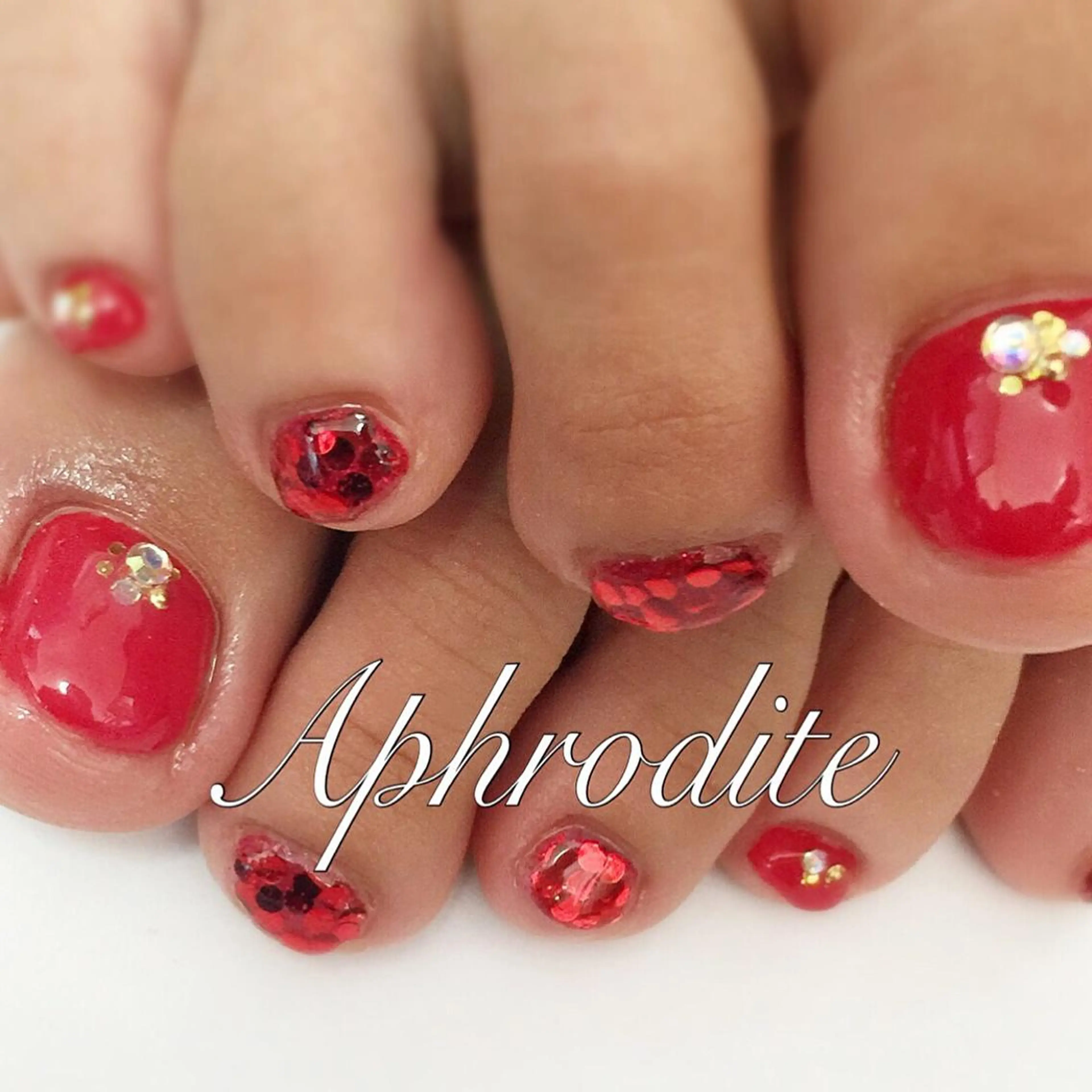 ネイル APHRODITE Nagisaのネイルデザイン