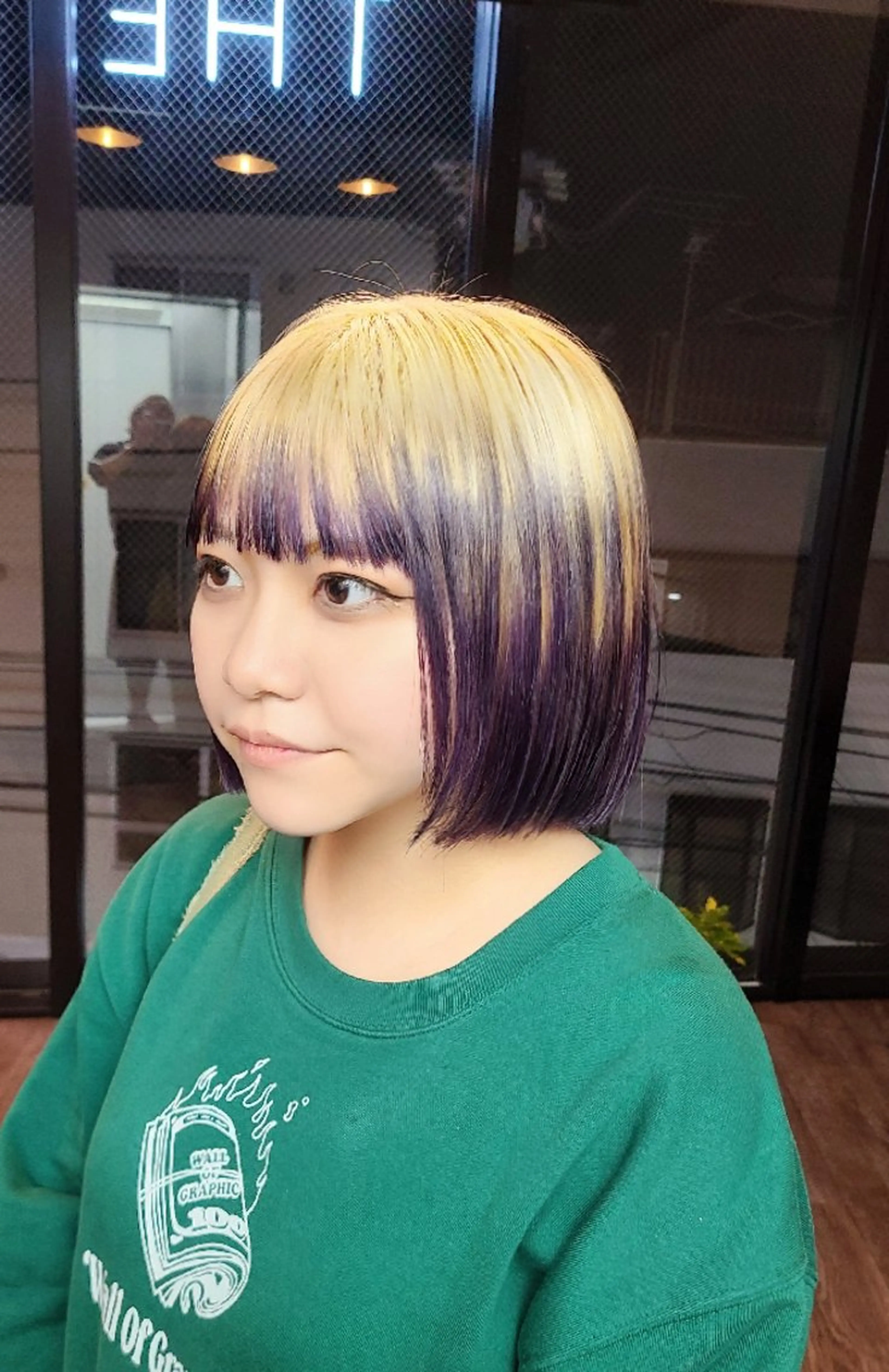 ミディアム カラー 抜きっぱなしブロンド デザインカラー ハイトーンカラー yolo.所属・夜特化型ヘアサロン 𓃱yolo.タナベのヘアスタイル