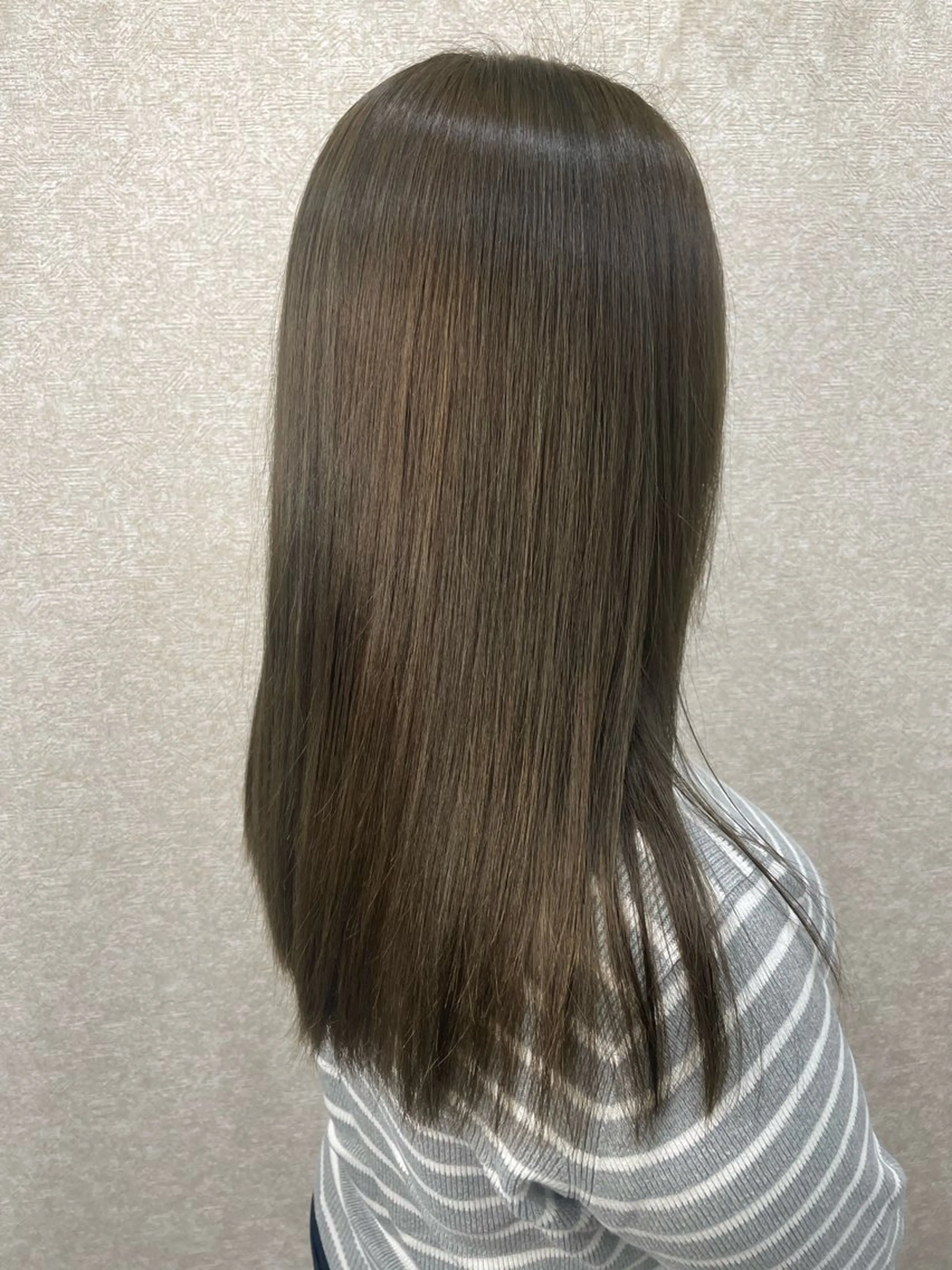 セミロング 髪質改善 トリートメント カット 縮毛矯正 HAIR&LIFE Omote町田店所属・ヘアーアンドライフ オモテのヘアスタイル