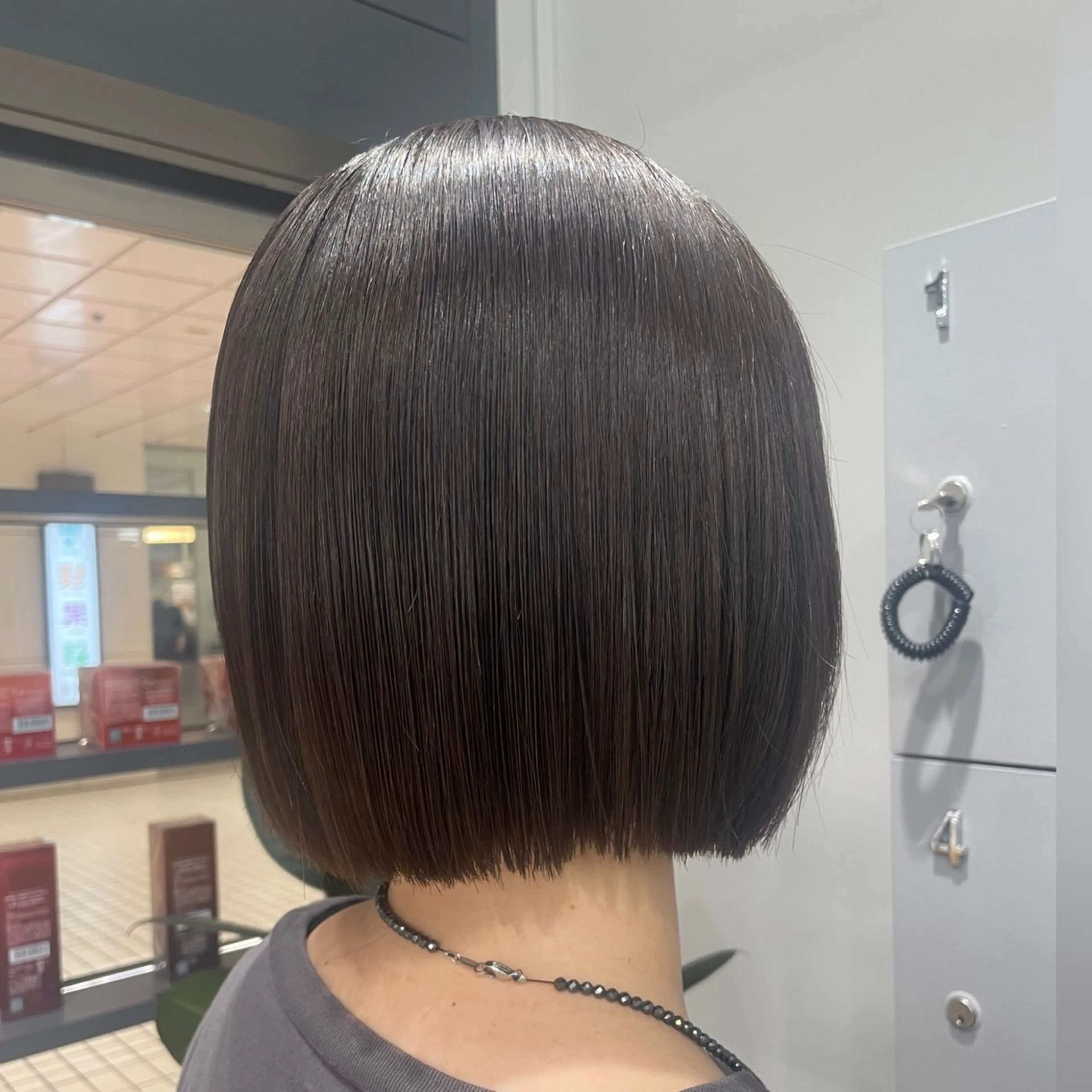 ショート 艶髪/縮毛矯正美容師 🧸YUZU🤍のヘアスタイル