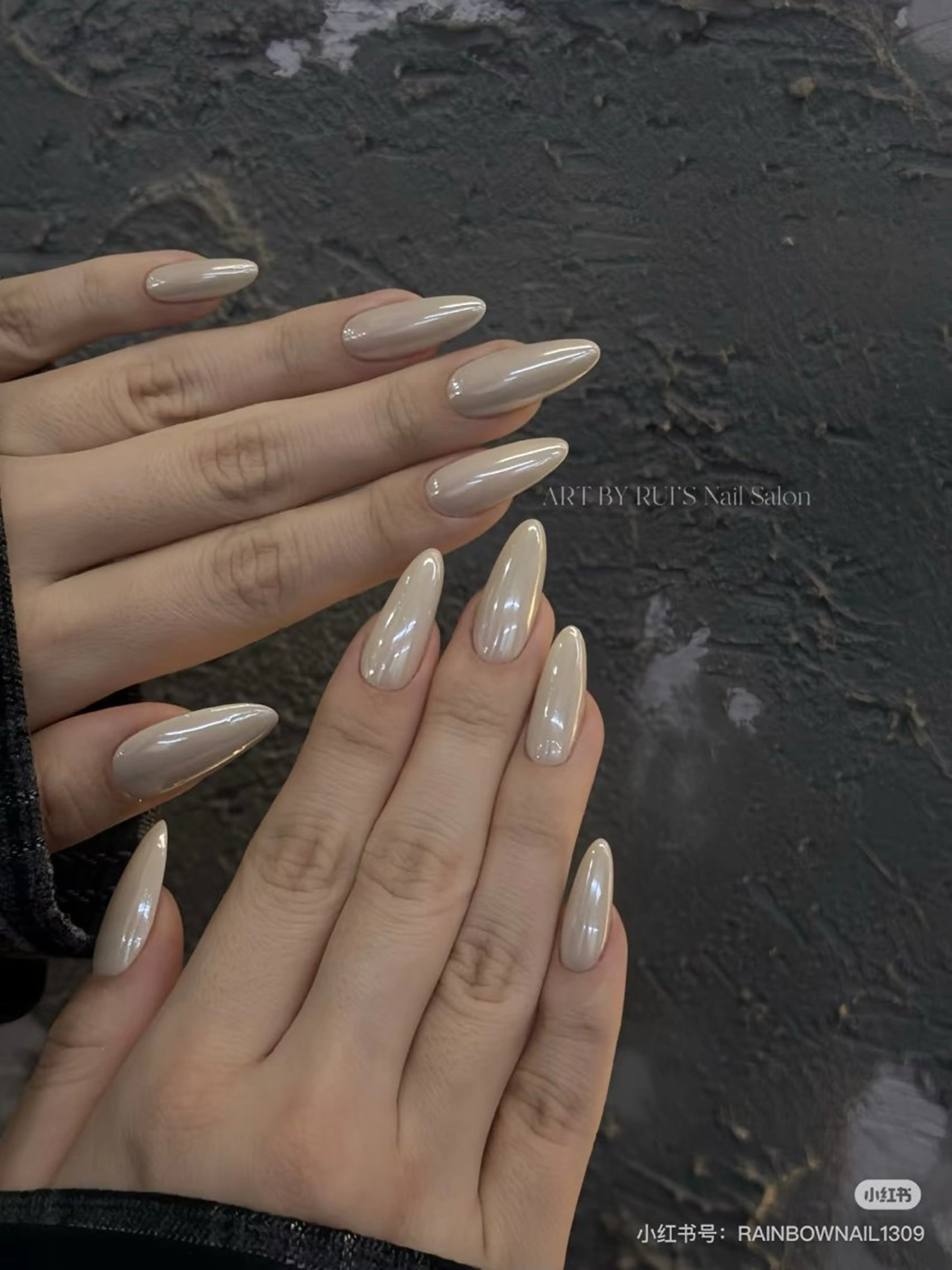 ネイル 高木 維麗絲のネイルデザイン