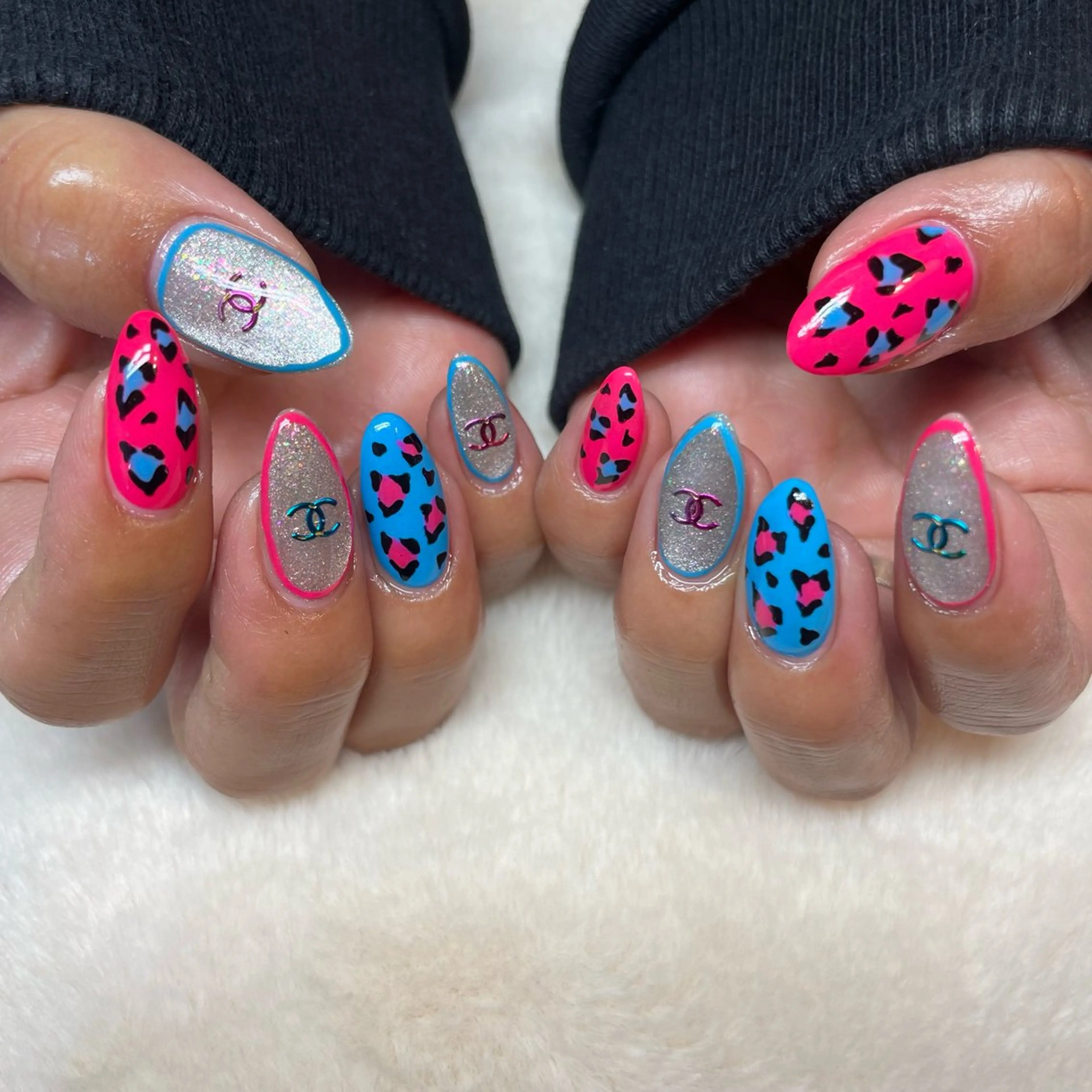 ネイル es nailのネイルデザイン