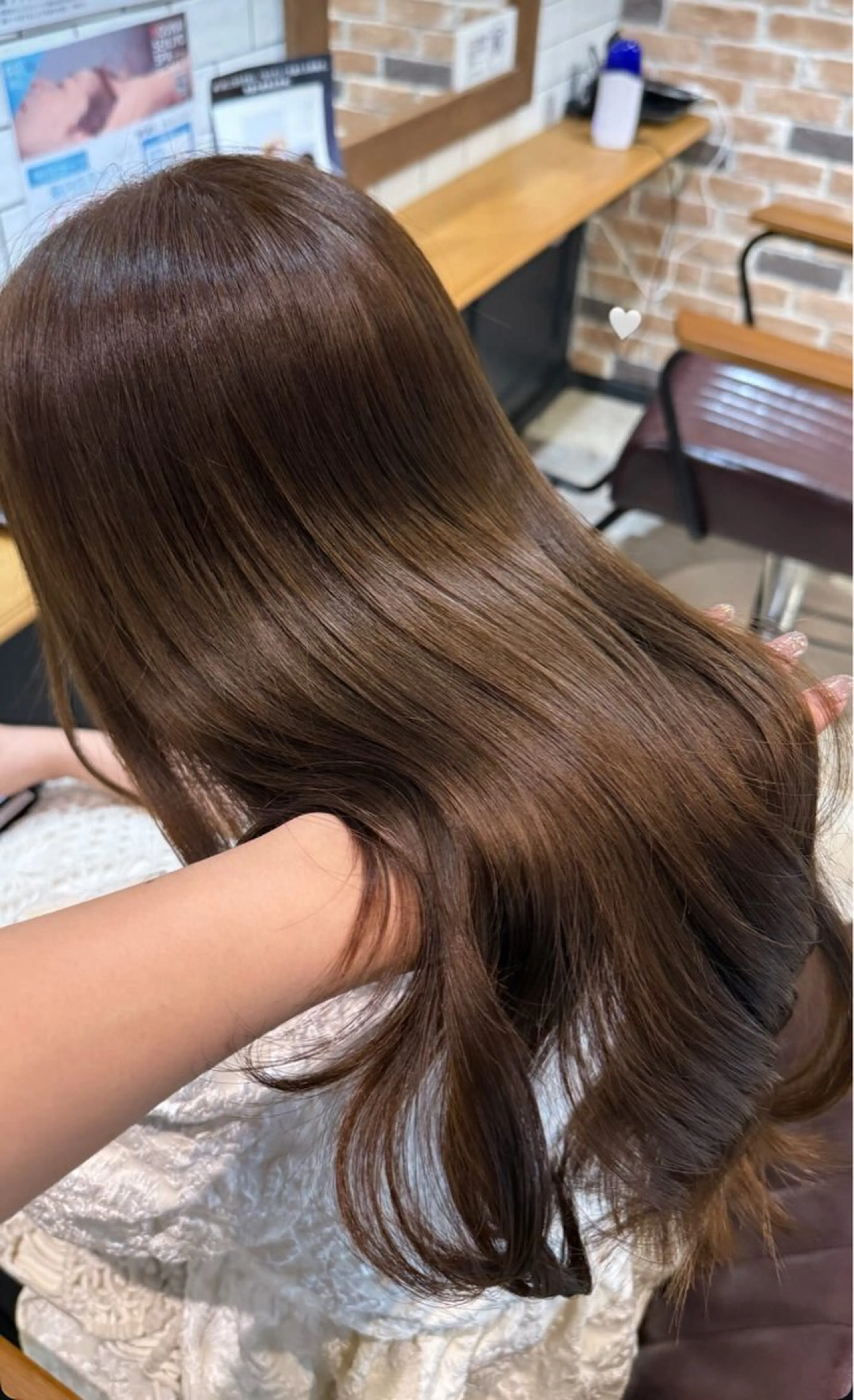 【☘️2・3回目限定☘️】カット+全体艶カラー+艶感トリートメント付き🪽　＊口コミ必須の写真