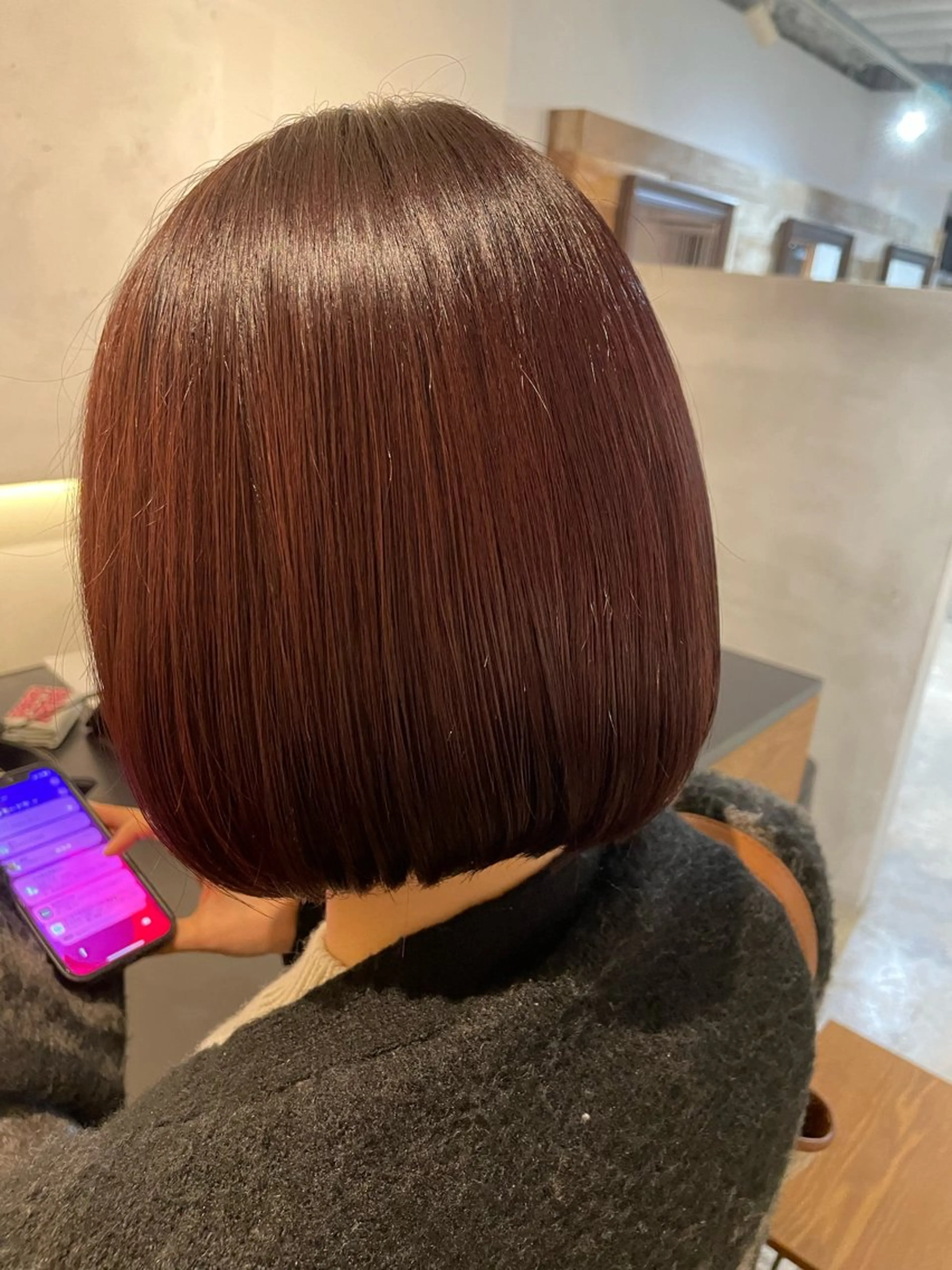 カラー ブリーチ ブラウンカラー ブリーチなしカラー レッドカラー カット トリートメント 宮原 愛果のヘアスタイル