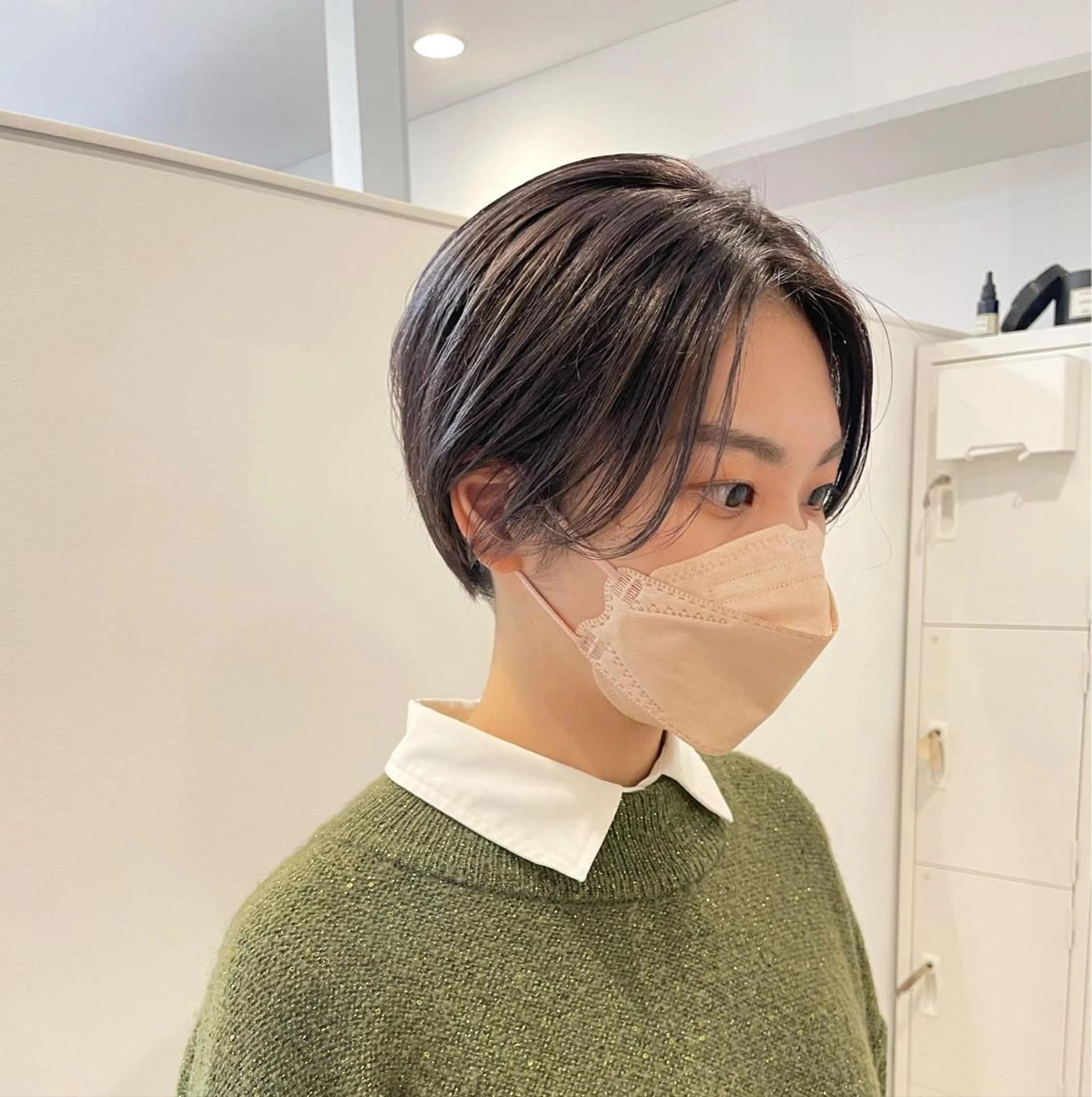 ショート カット ヘアカラー トリートメント 大迫 江梨のヘアスタイル