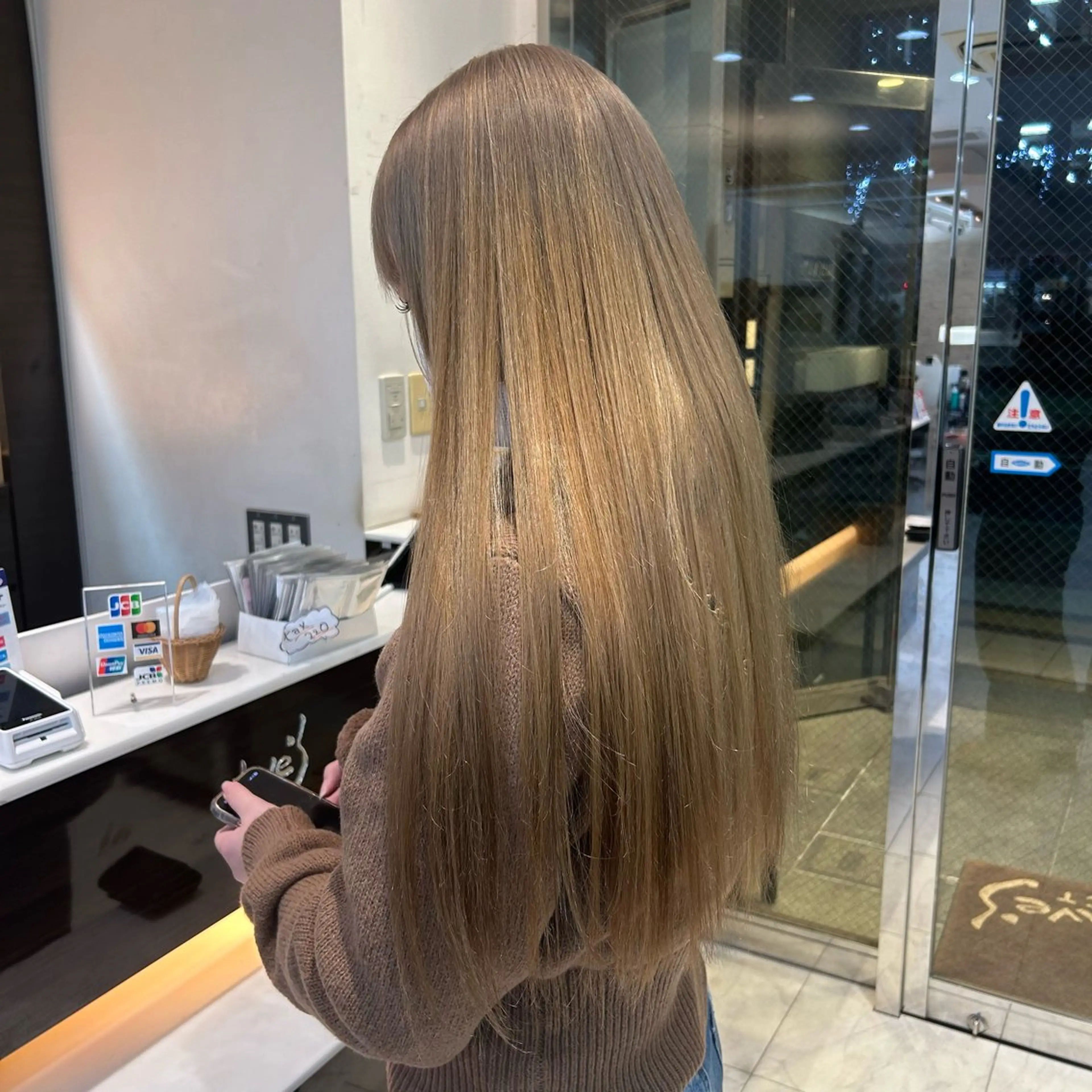 ロング RIKA💙パーマ 艶カラー💙のヘアスタイル