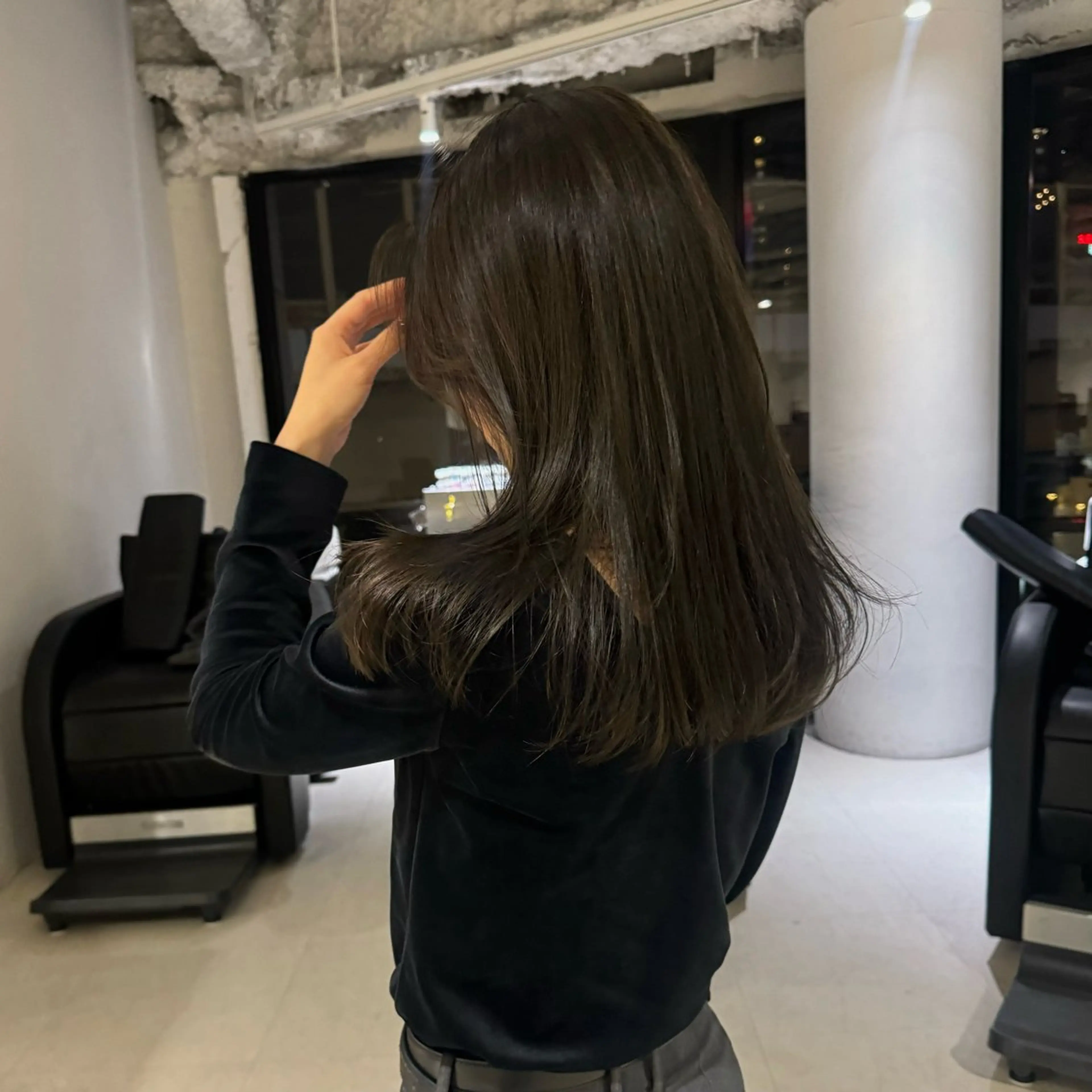 ロング カラー ブラウンカラー オリーブブラウン カット ヘアカラー トリートメント 梅田美容室/レイヤー カット/ナナミ🎞のヘアスタイル