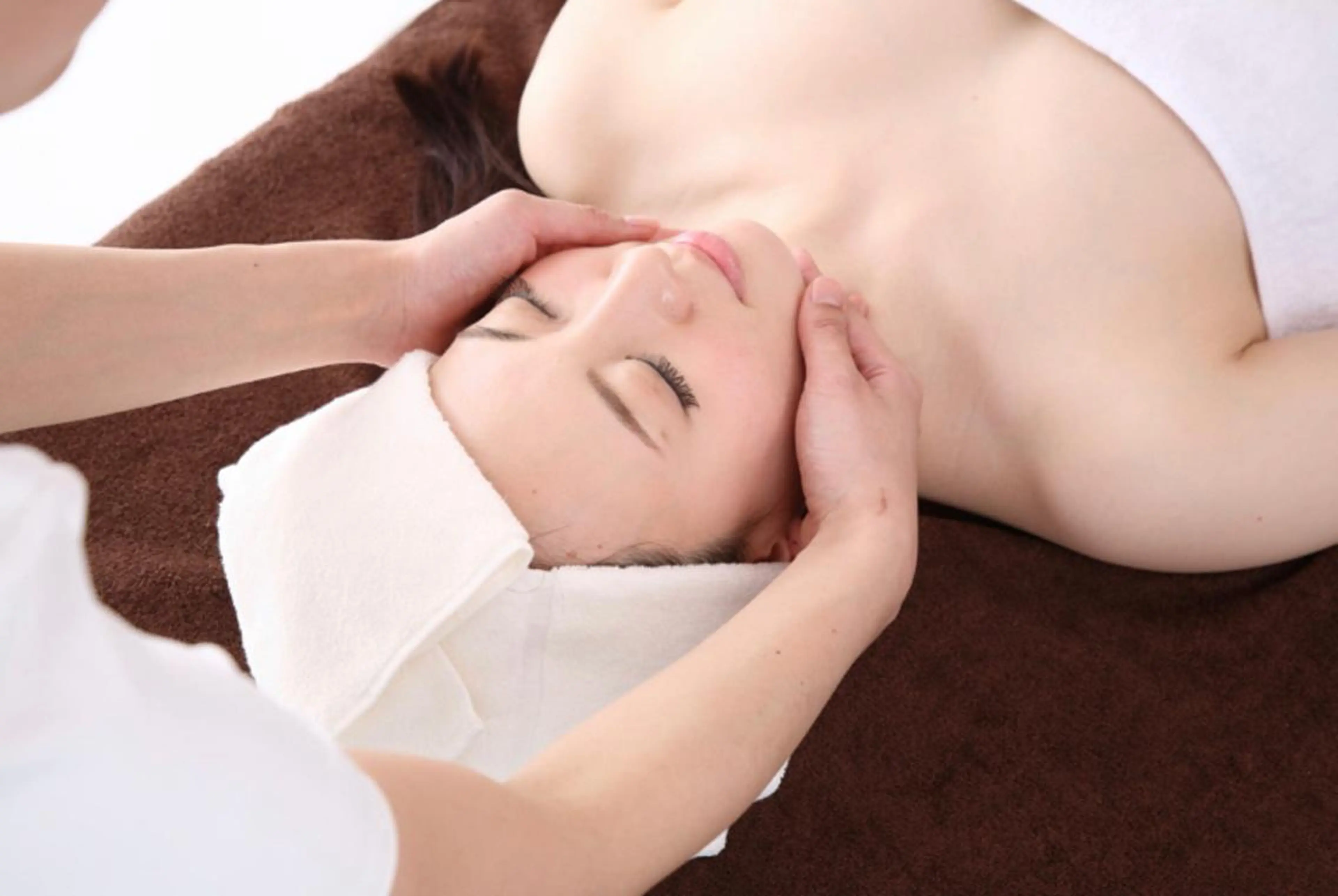 🌸美白フェイシャルエステ🌸(くすみ、シミが気になる方)の写真