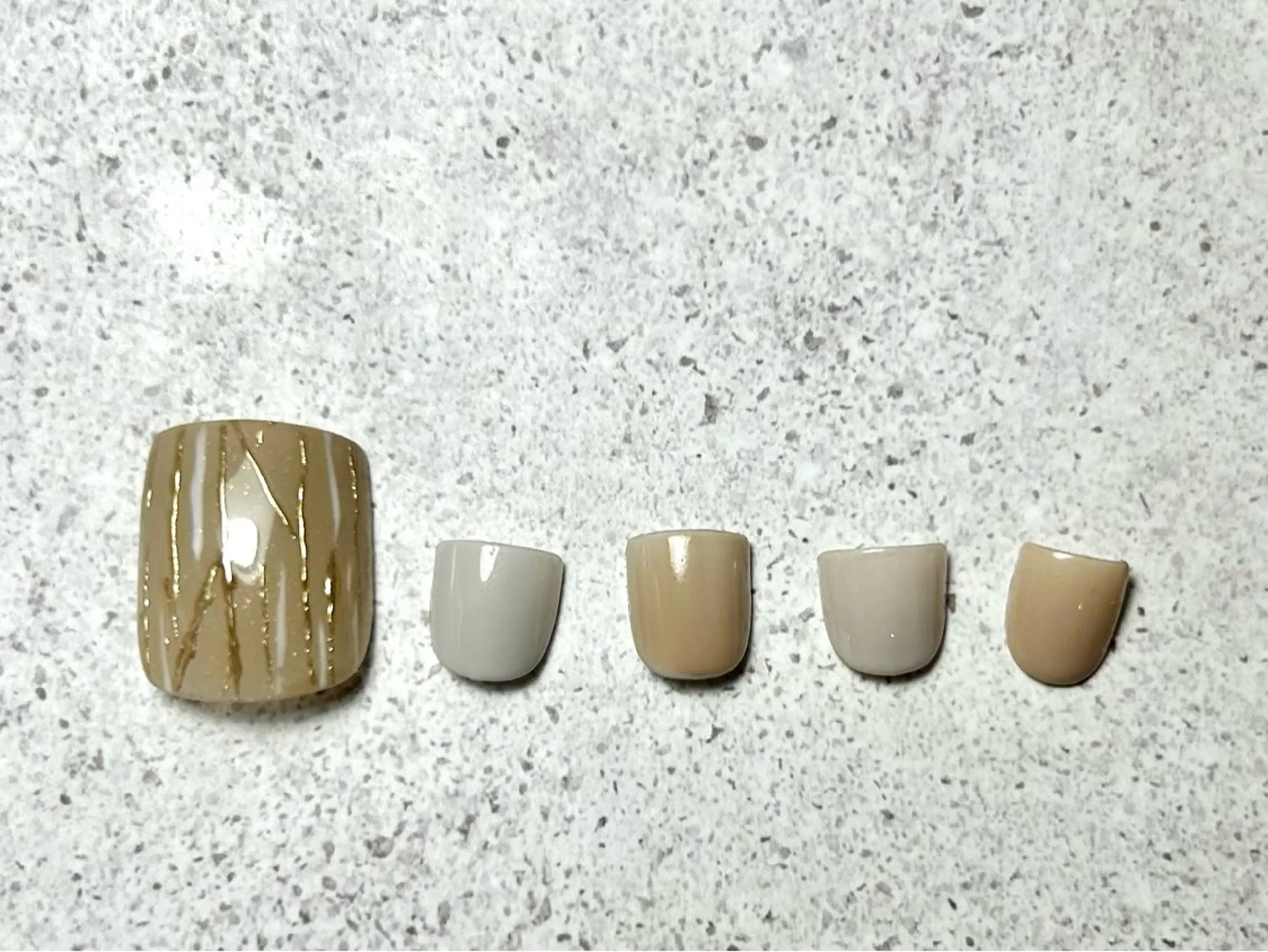 ネイル maninail ayaのネイルデザイン