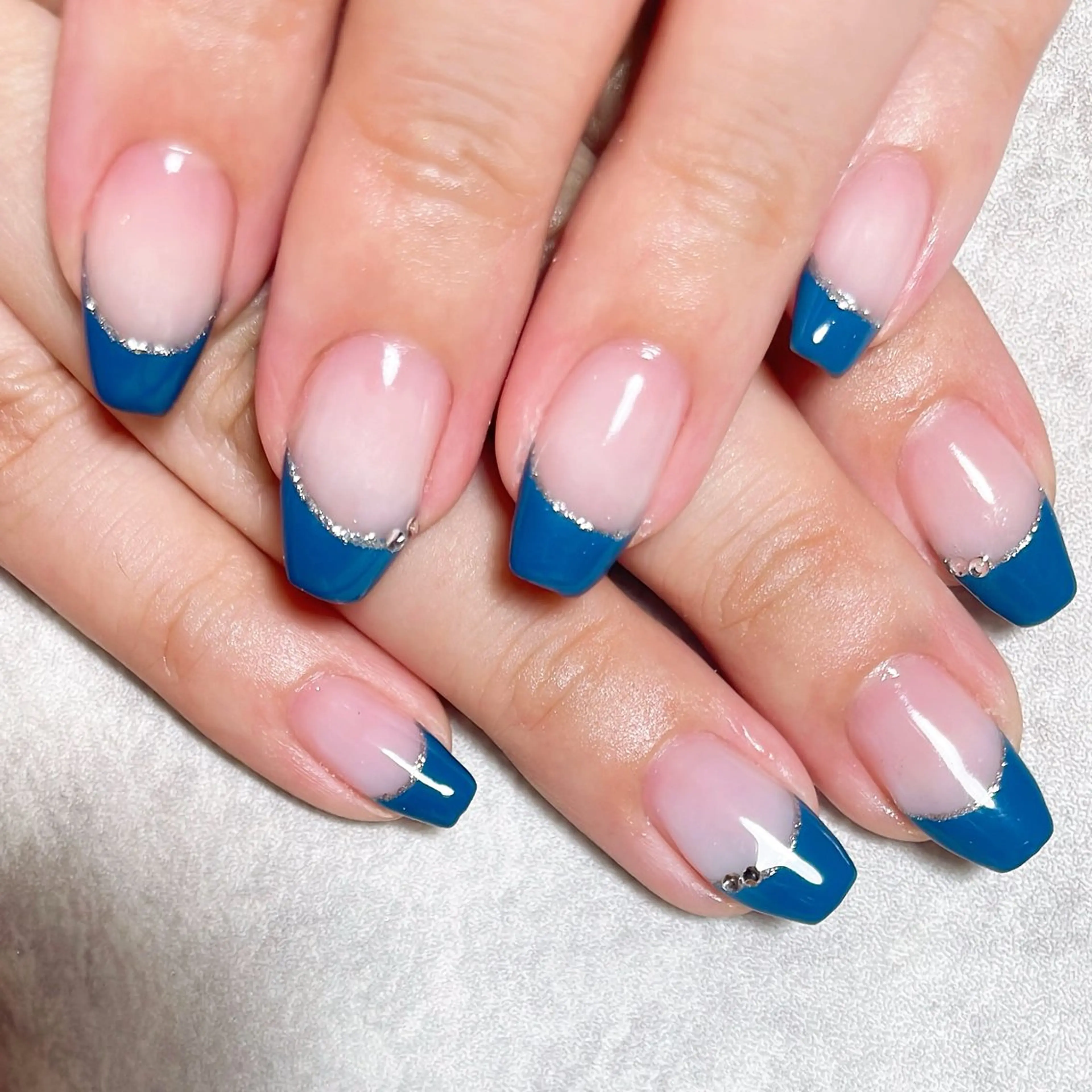【9月限定】[パラジェル使用]Hand▷オフなしフレンチ(クリアベース)￥7150→¥5980の写真