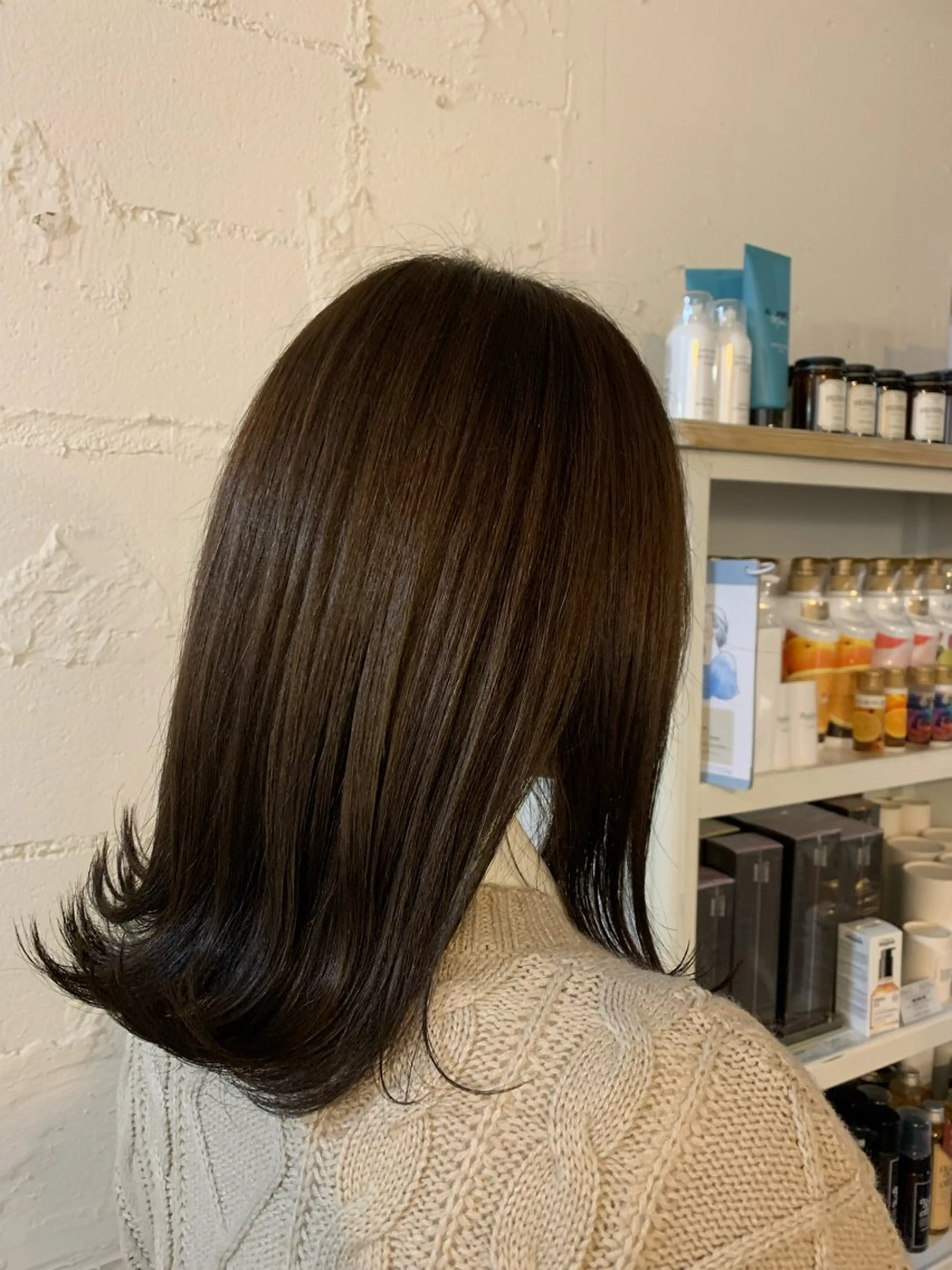 ミディアム カラー ブラウンカラー オリーブブラウン 福永 ちひろのヘアスタイル