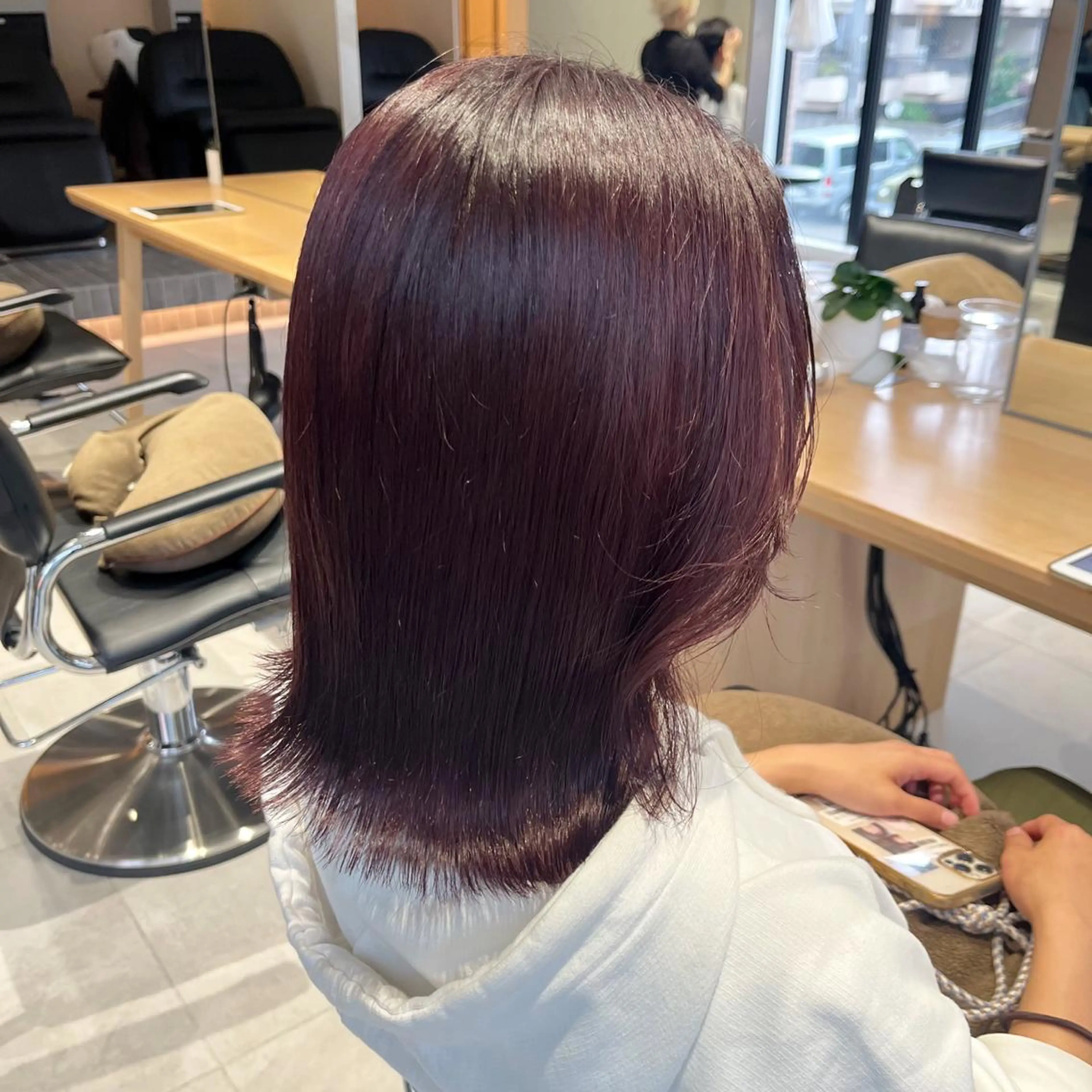 ミディアム カラー ナミ🩶暗髪/暖色 ❤️/透明感/縮毛のヘアスタイル