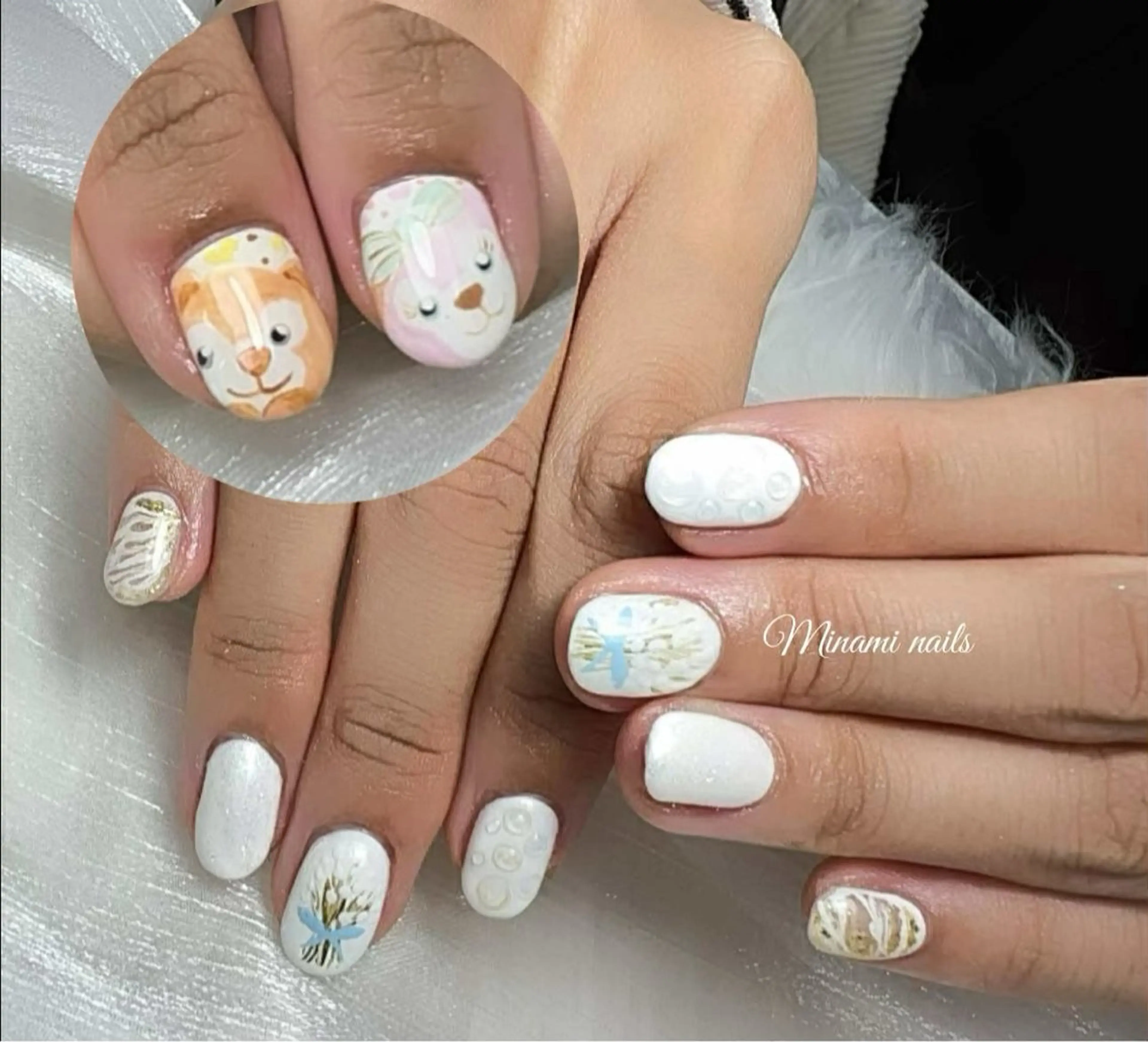 ネイル アートネイル リボン ホワイト 冬ネイル ハンドネイル minamiネイル トユイのネイルデザイン
