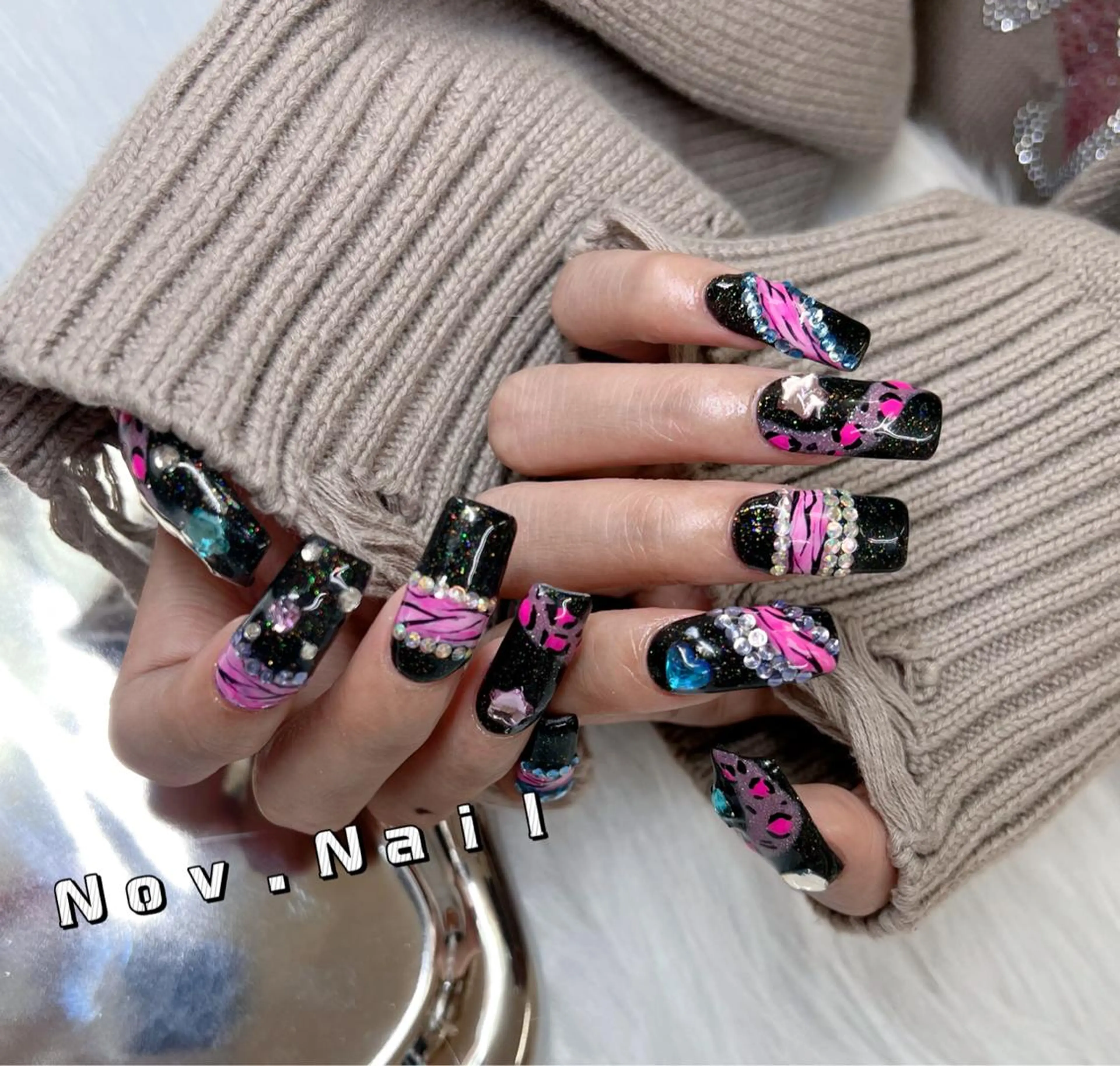 ネイル ハンドネイル ハンドケア Nov. ネイルサロンのネイルデザイン