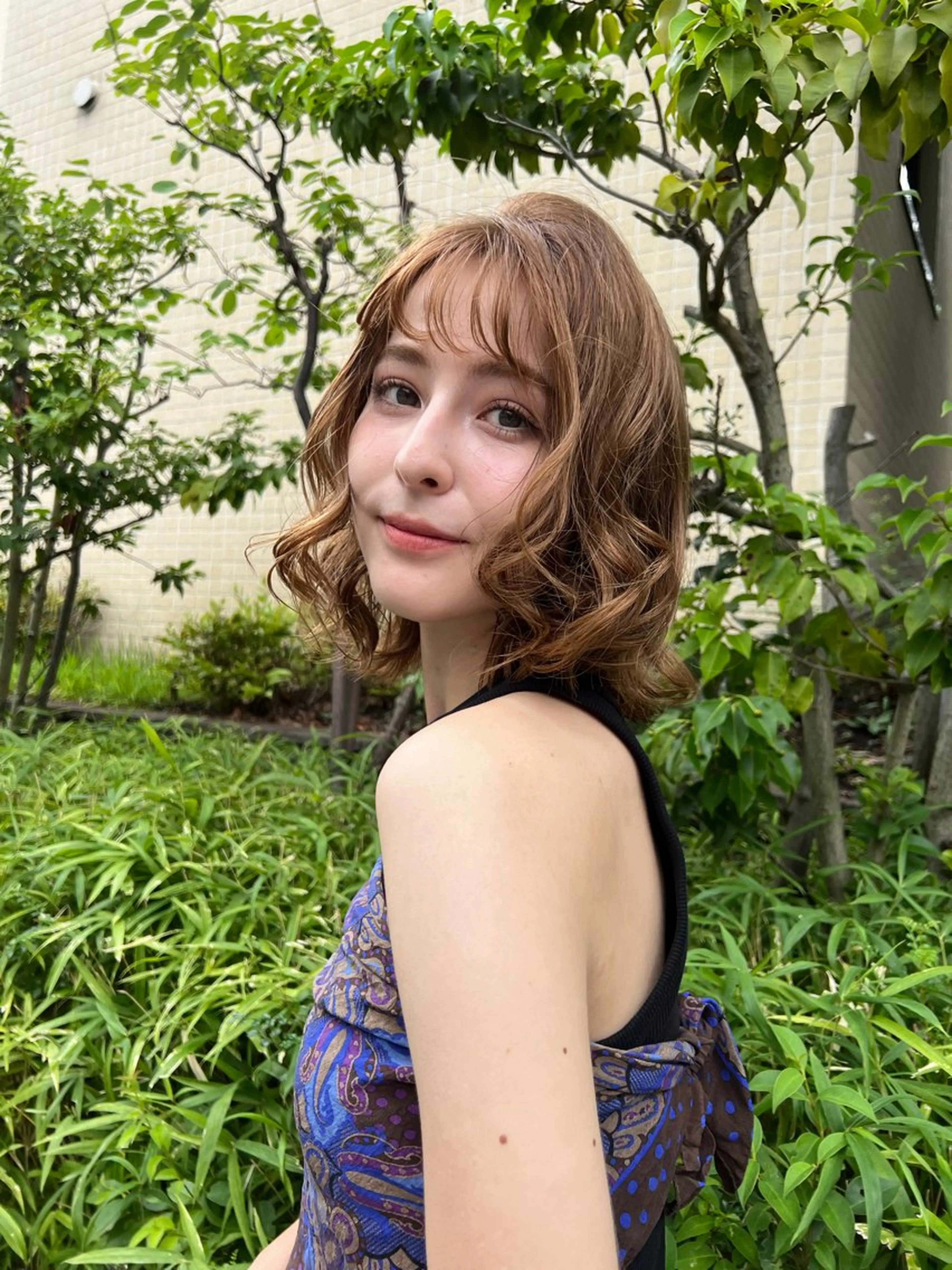 セミロング パーマ パーマ×透明感カラー MIOのヘアスタイル