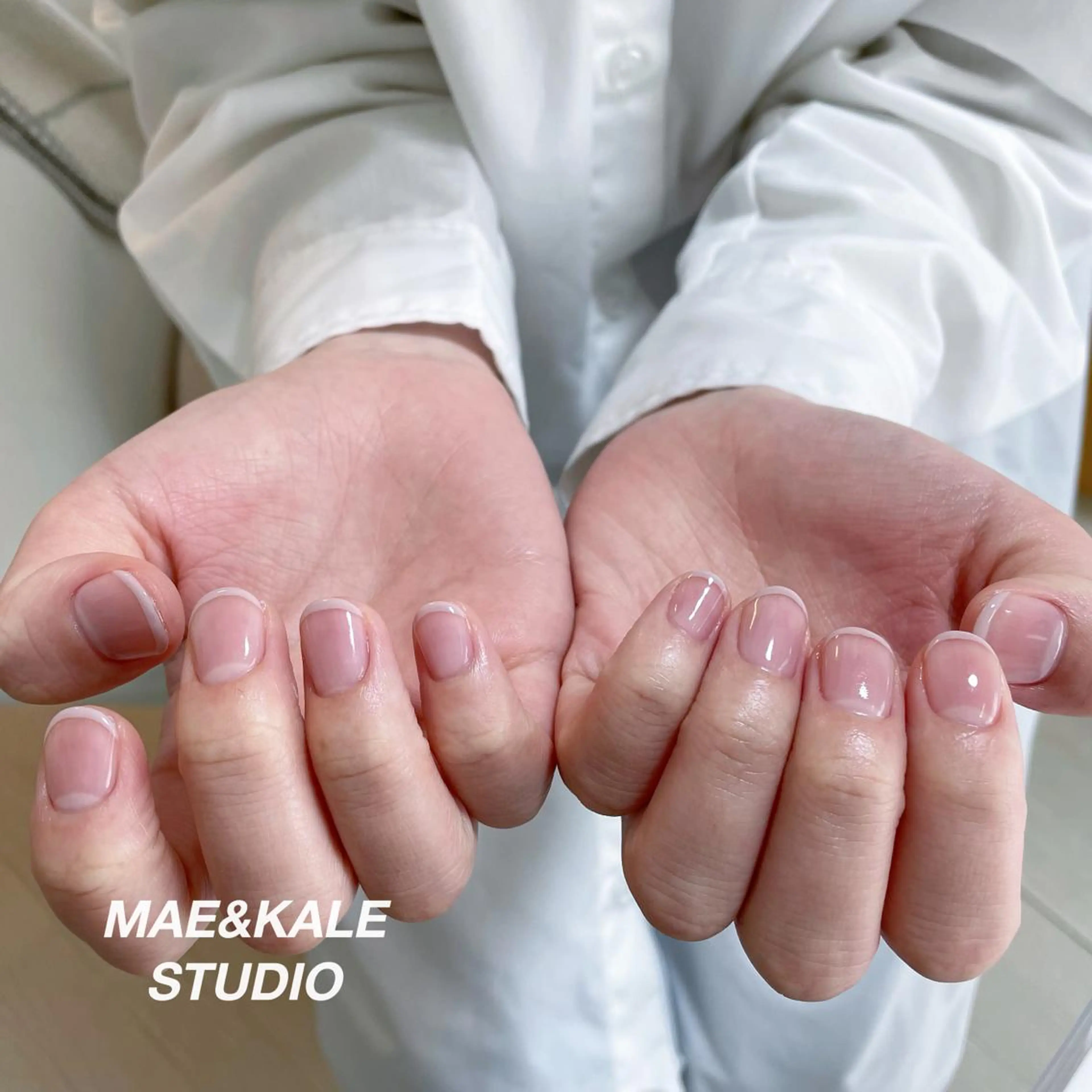 ネイル フレンチネイル MAE&KALE STUDIOのマツエク・マツパデザイン