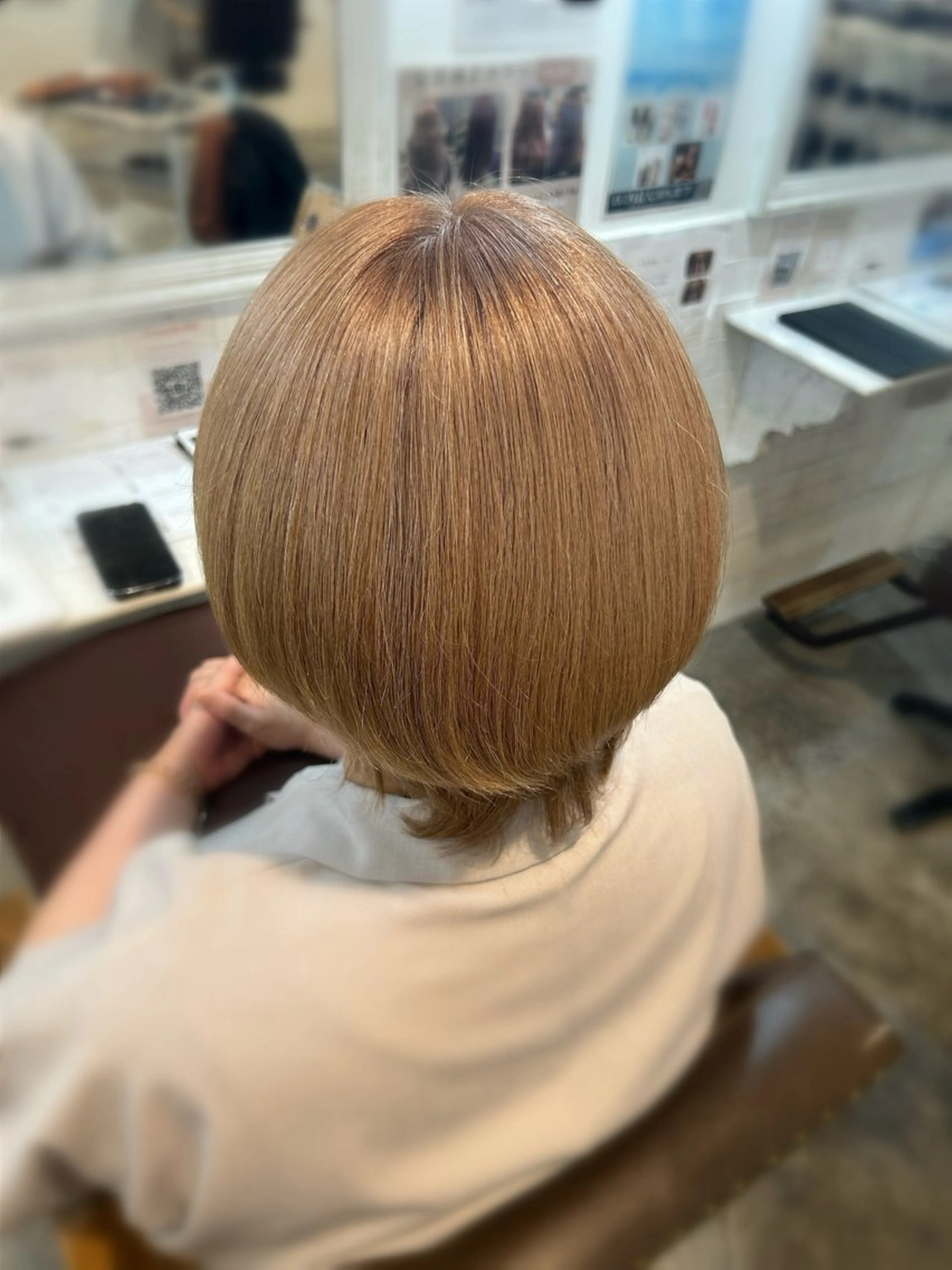 カラー ベージュカラー ヘアカラー 中島 花彩のヘアスタイル