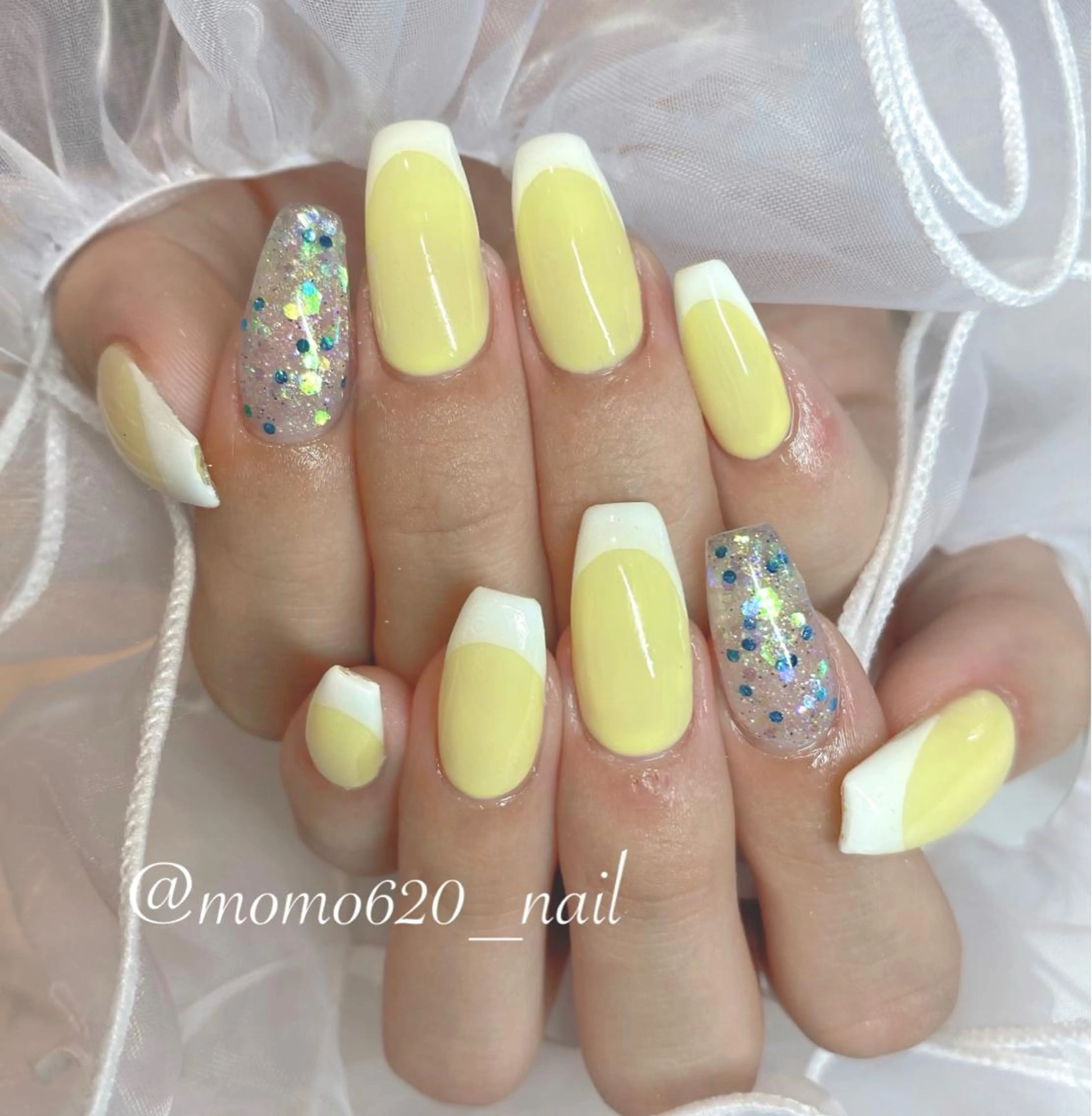 ネイル フレンチネイル nailsalon moca 堀江店所属・moca堀江店 momokaのネイルデザイン
