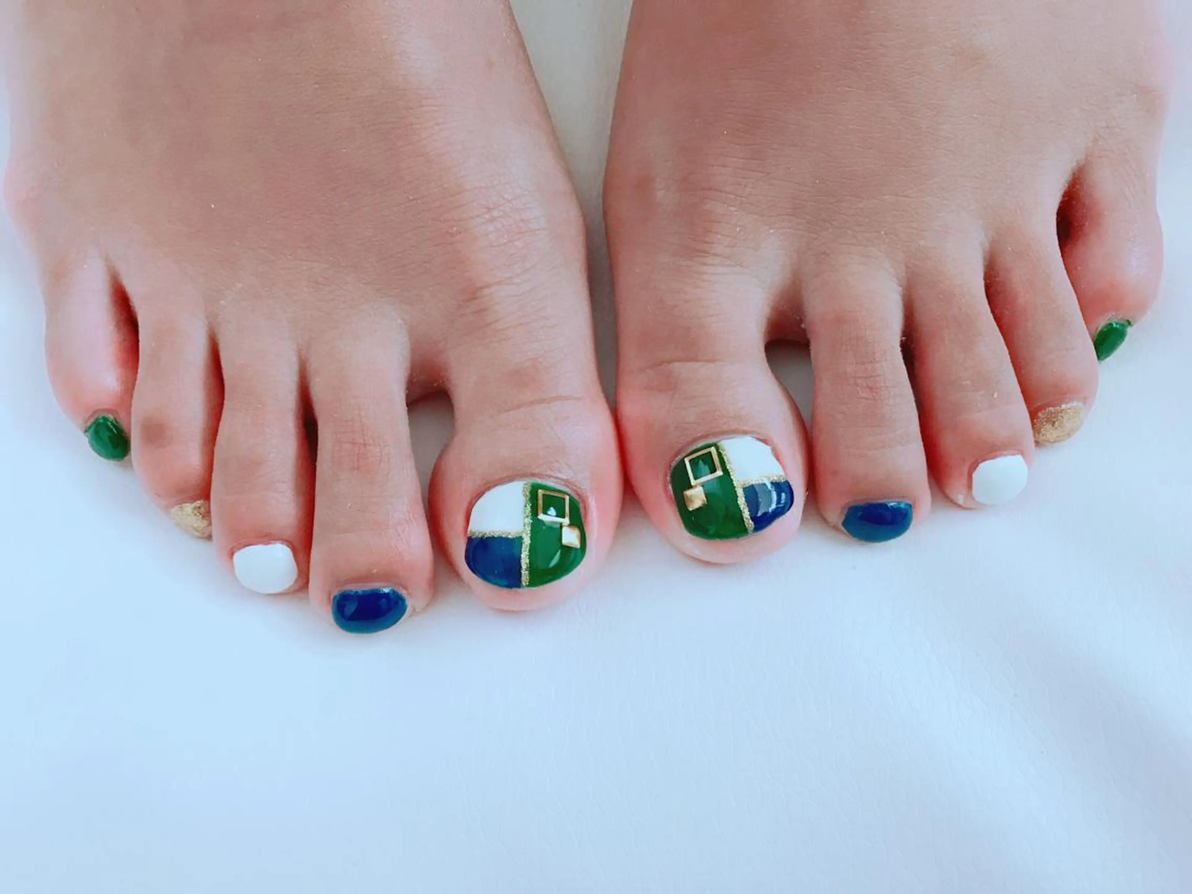 ネイル フットネイル 【カメレオン】 上村 祥子のヘアスタイル