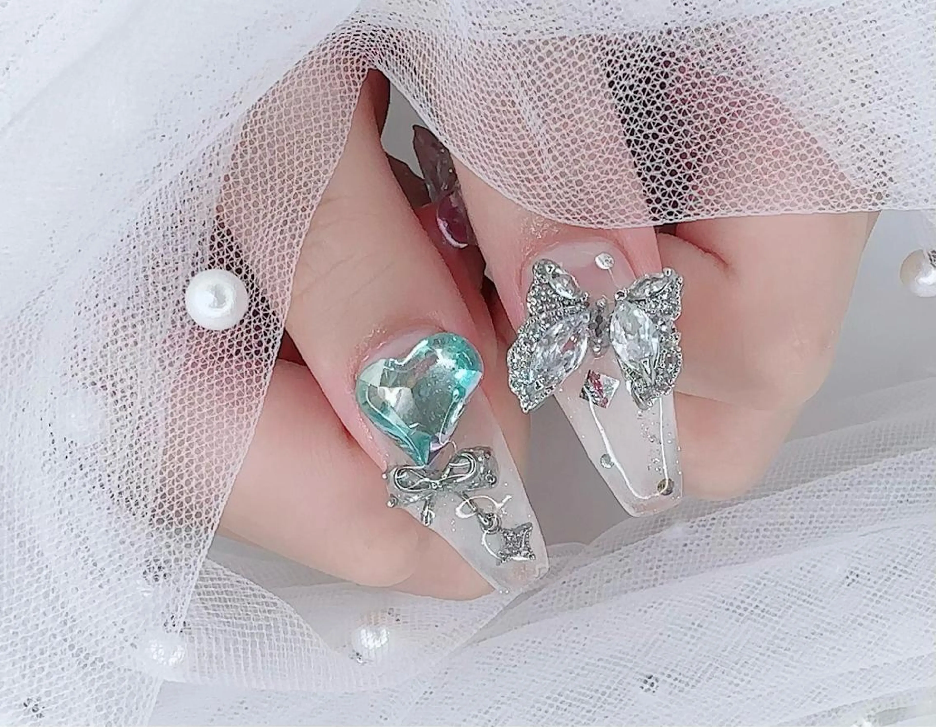 ネイル R nailsalon所属・R salonのネイルデザイン