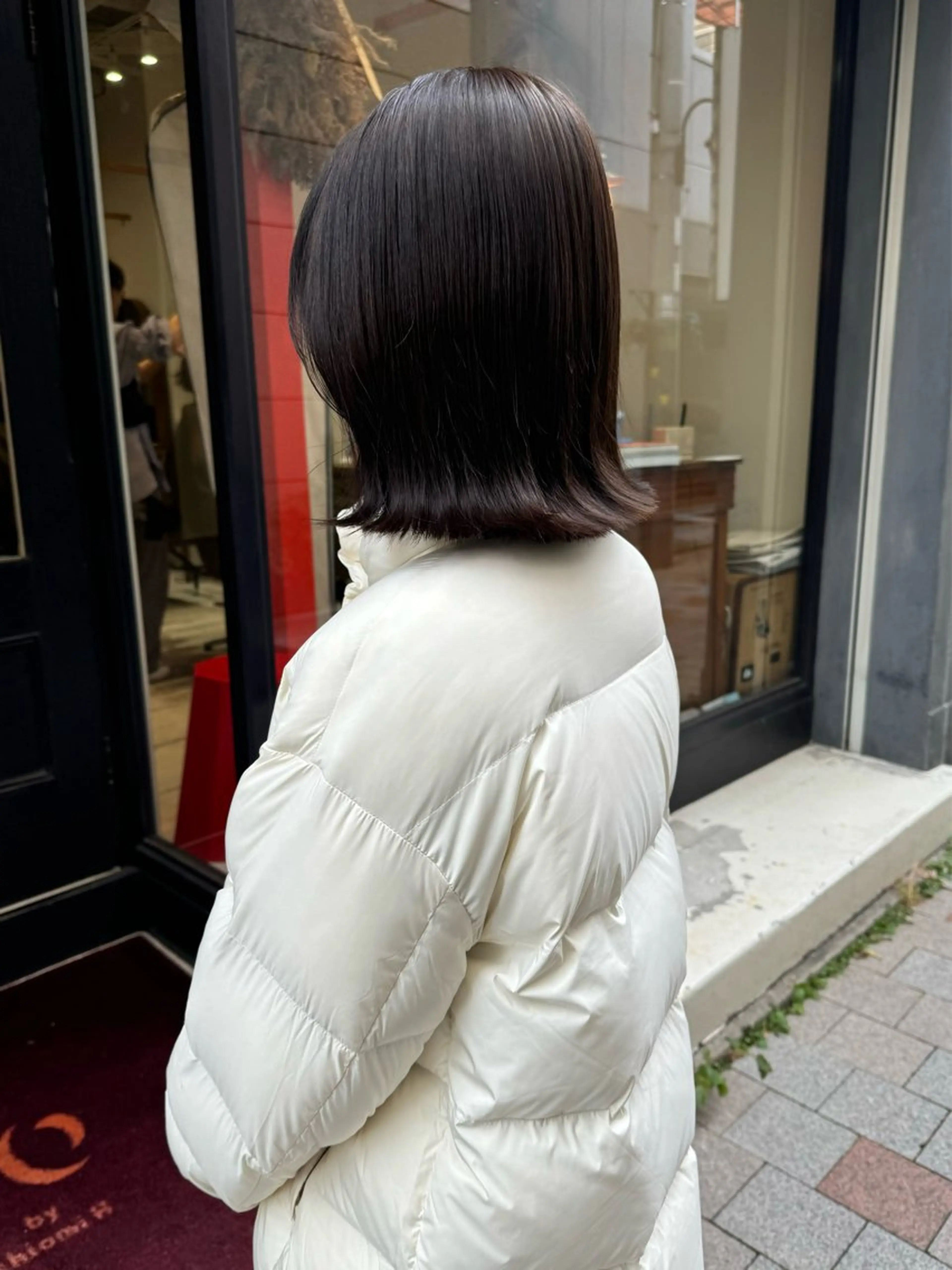 セミロング shiomi H 森　彩華のヘアスタイル