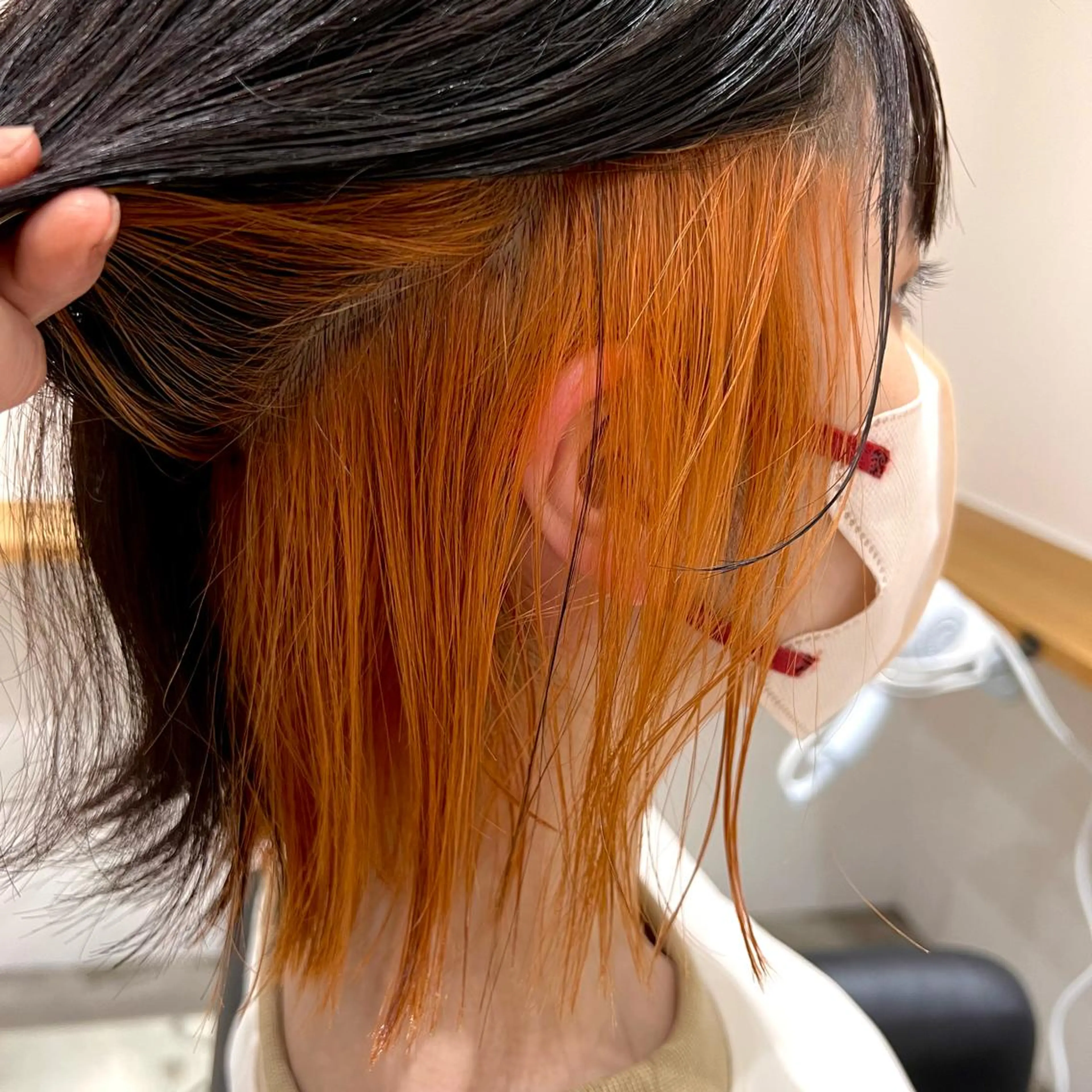 ショート カット ヘアカラー 切りっぱなしボブ 👩🏼ミニボブのヘアスタイル