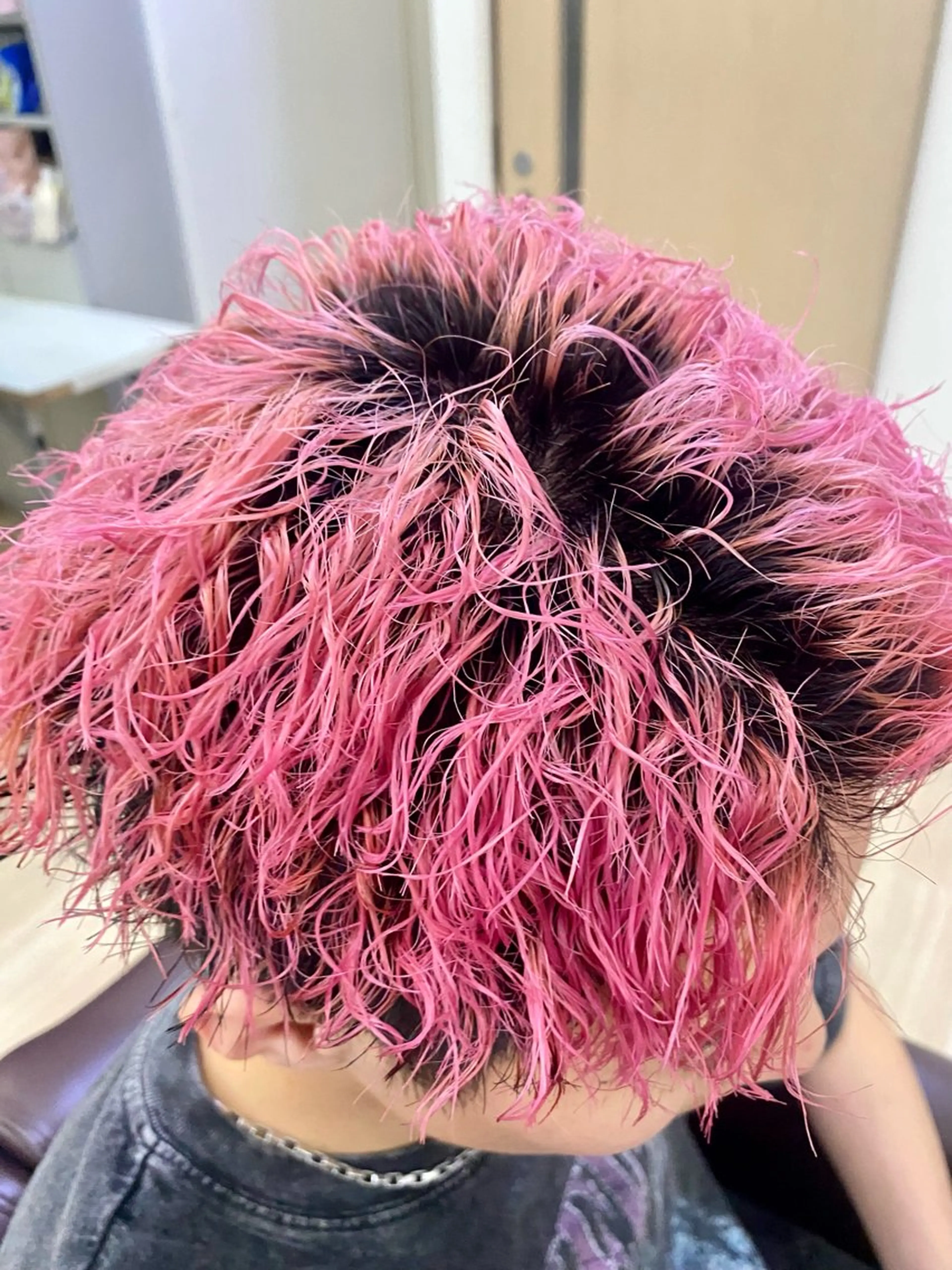 ショート カラー パーマ メンズ Agu hair chic所属・鏡 悠也のヘアスタイル